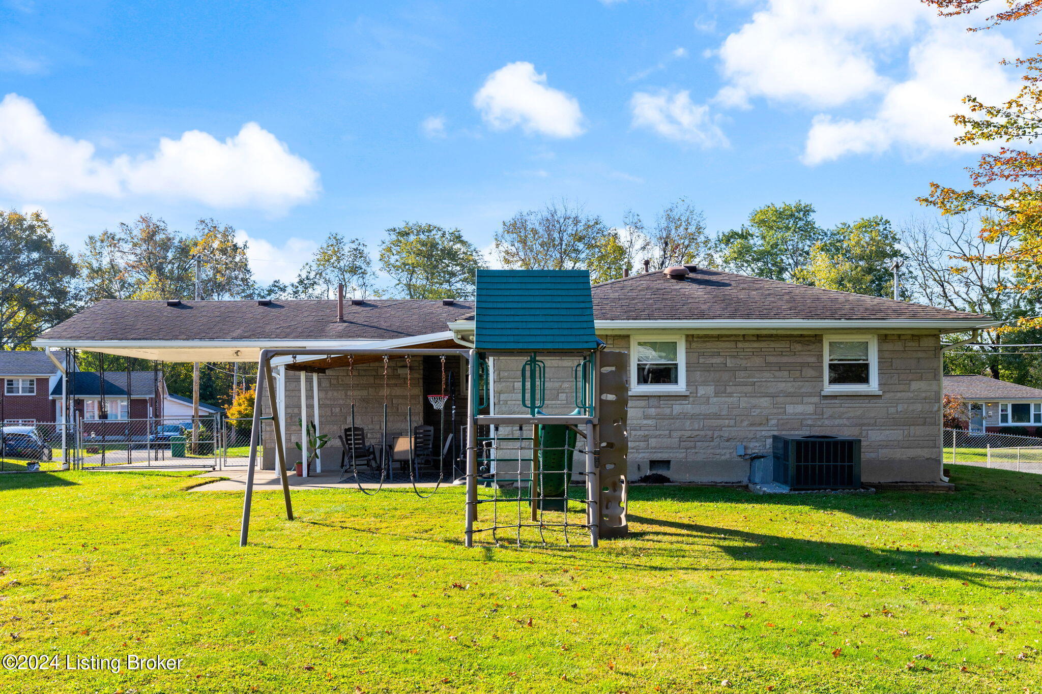 5403 Ronwood Dr