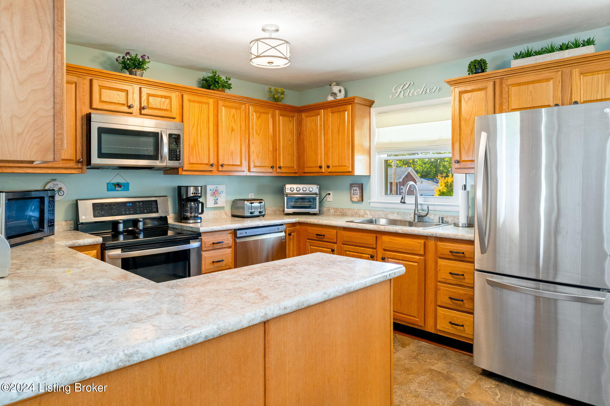 5403 Ronwood Dr