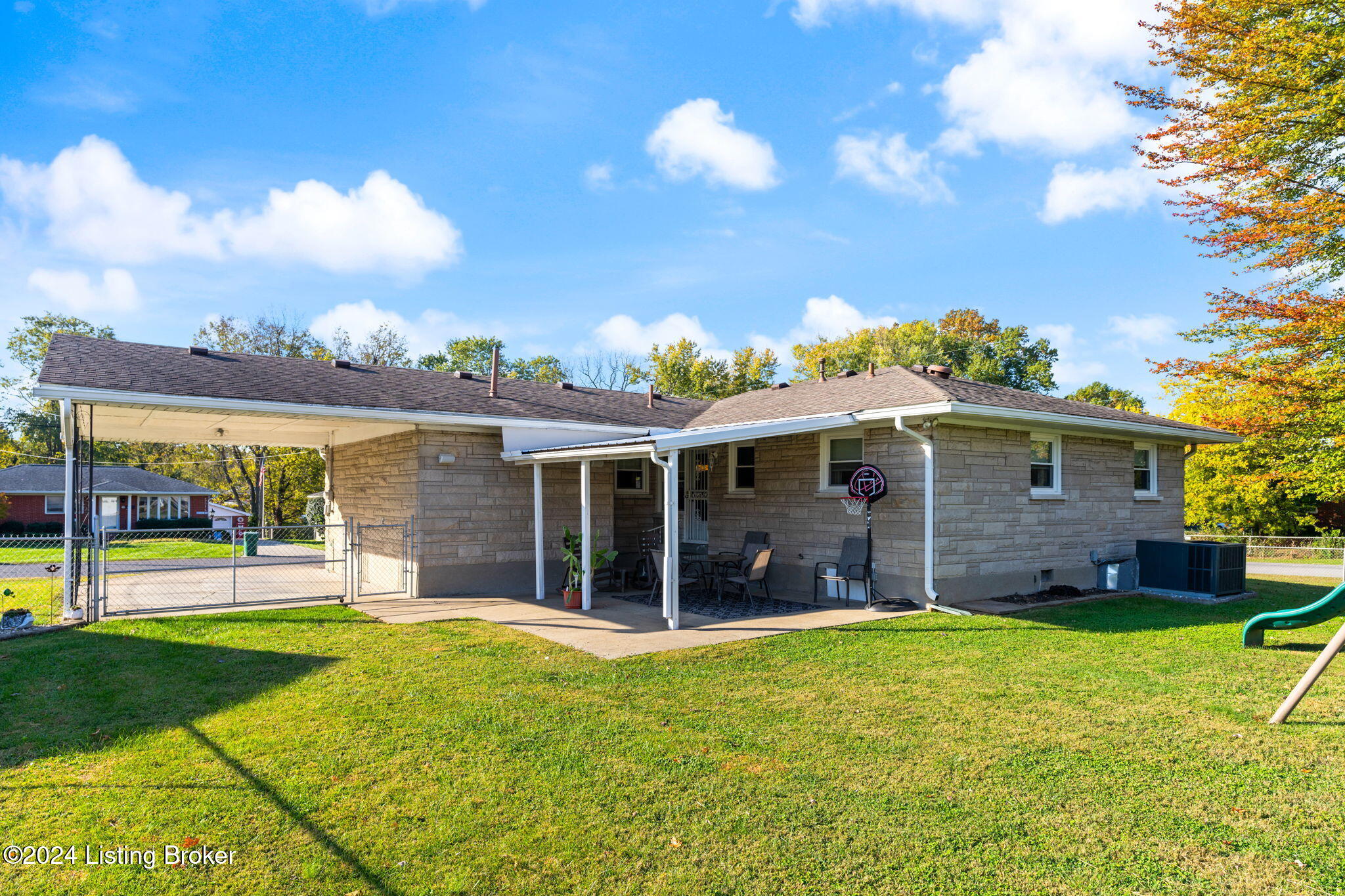 5403 Ronwood Dr