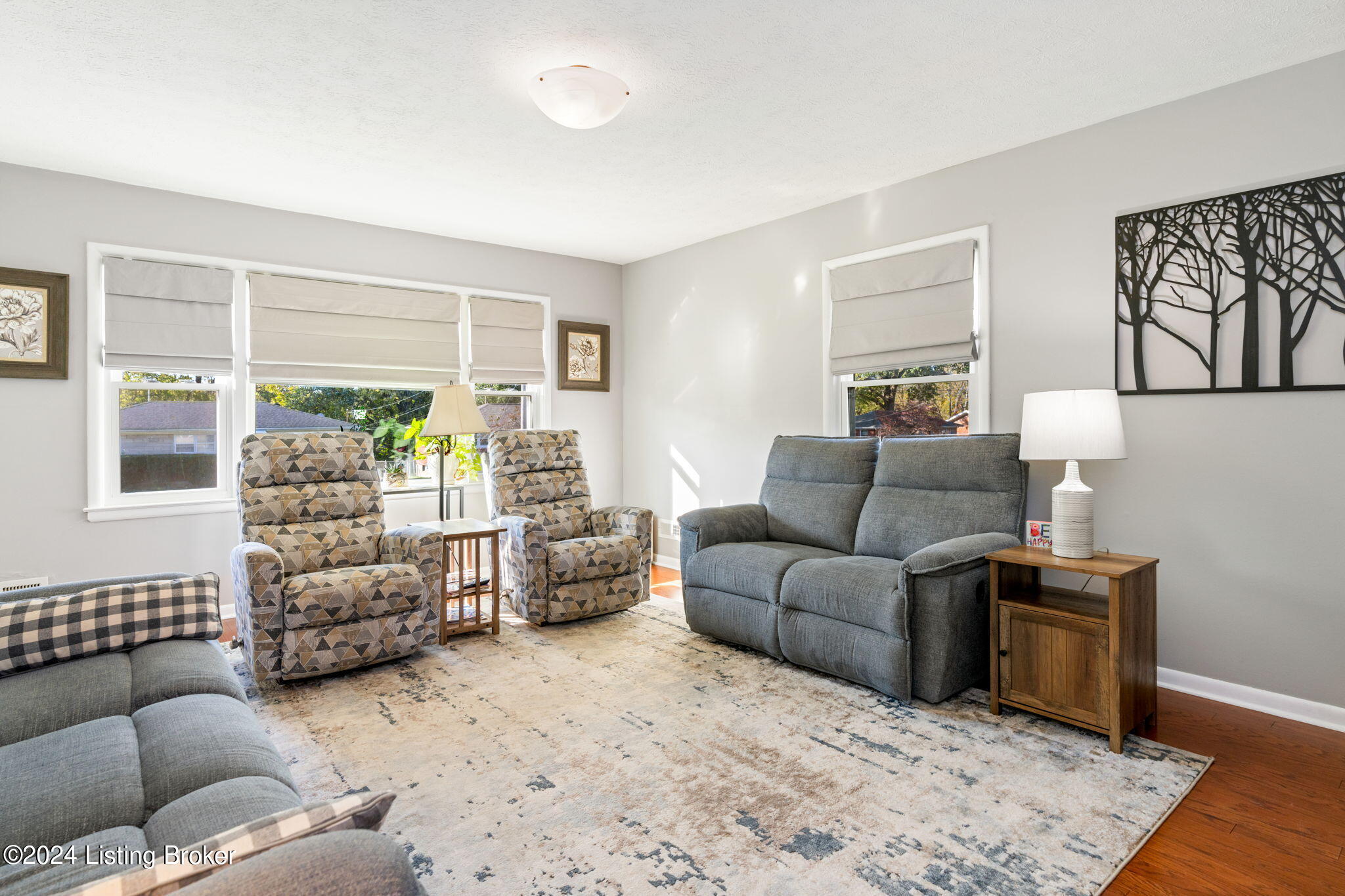5403 Ronwood Dr
