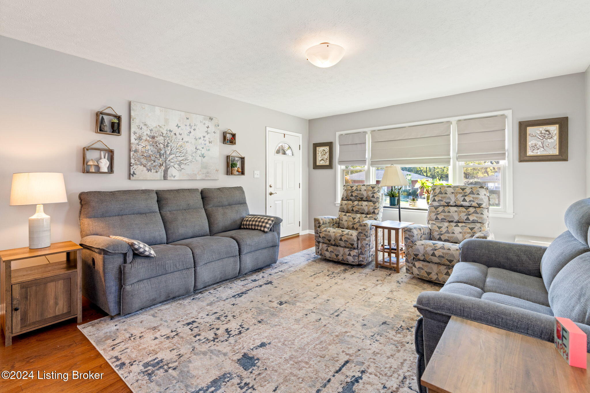 5403 Ronwood Dr