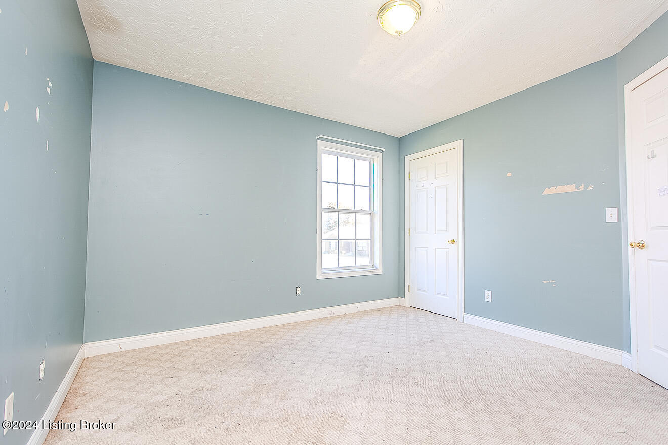 110 Tulip Dr