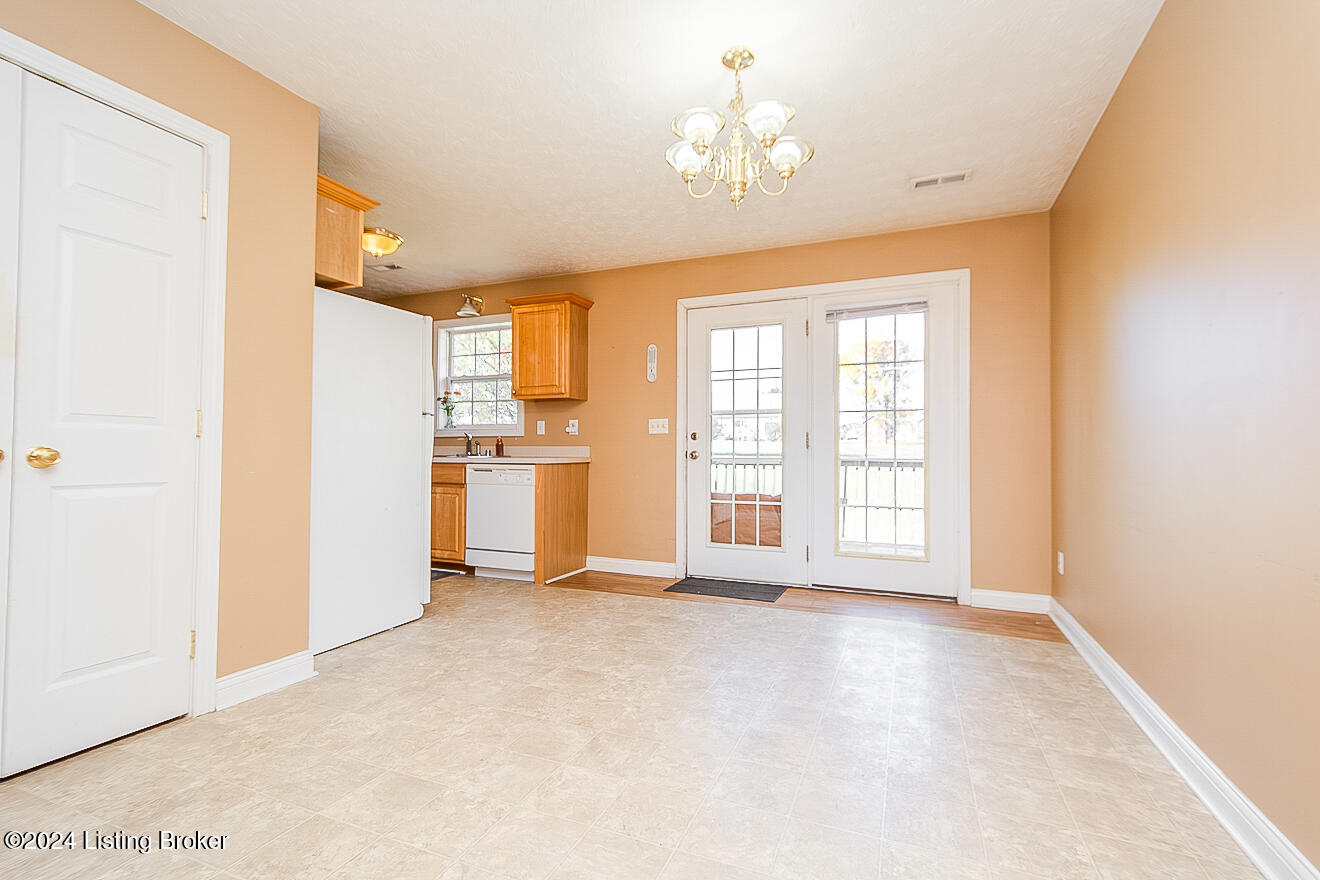 110 Tulip Dr