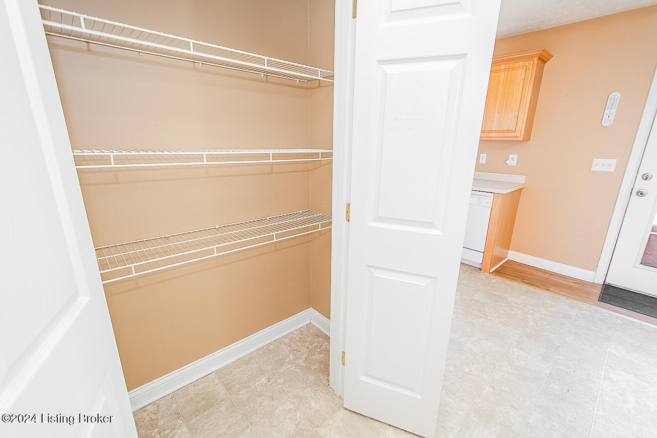 110 Tulip Dr