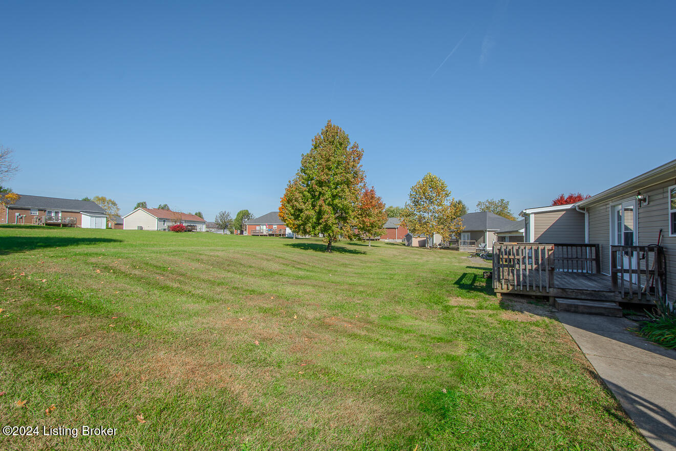 110 Tulip Dr