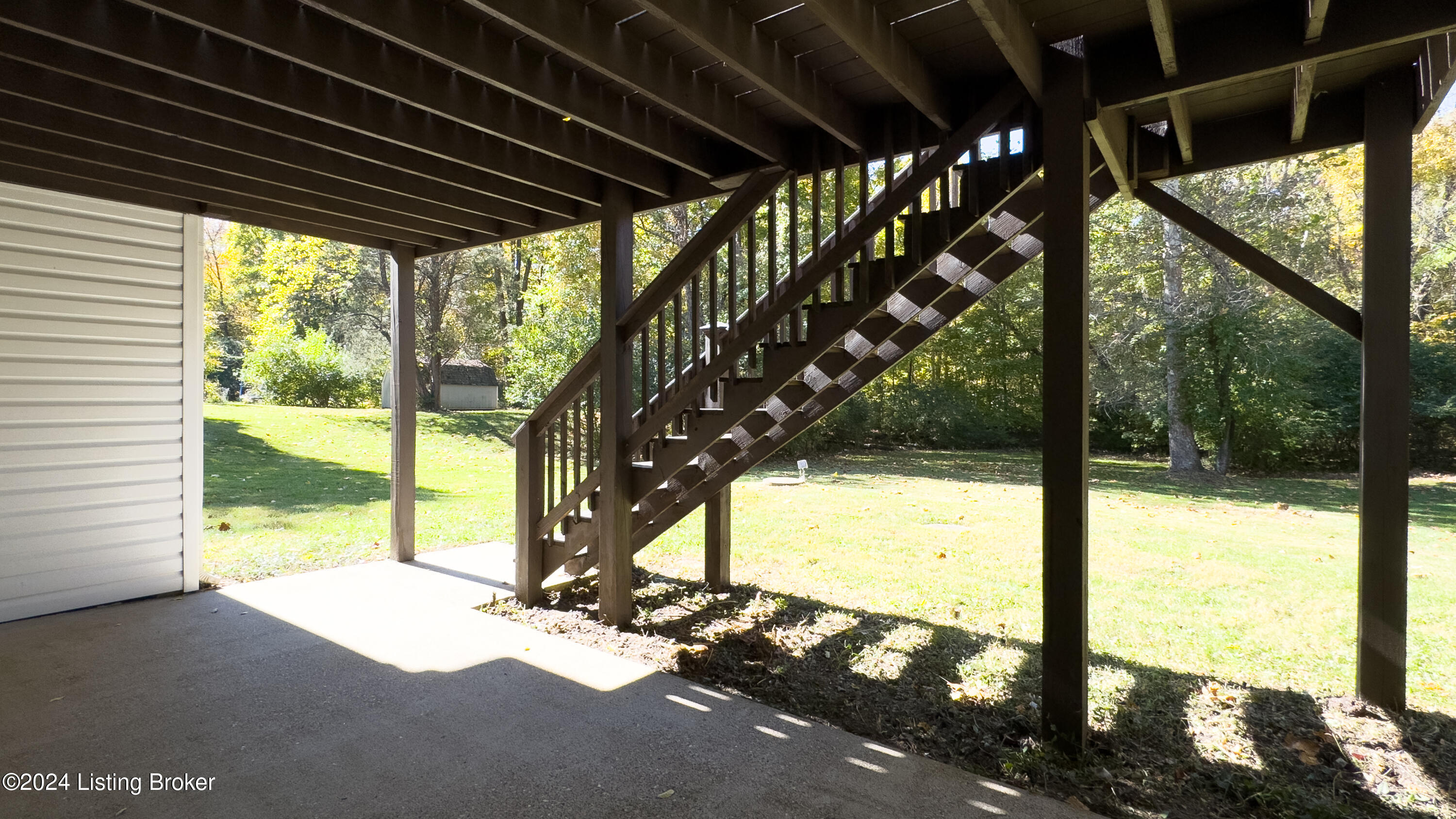 7808 Briarwood Dr