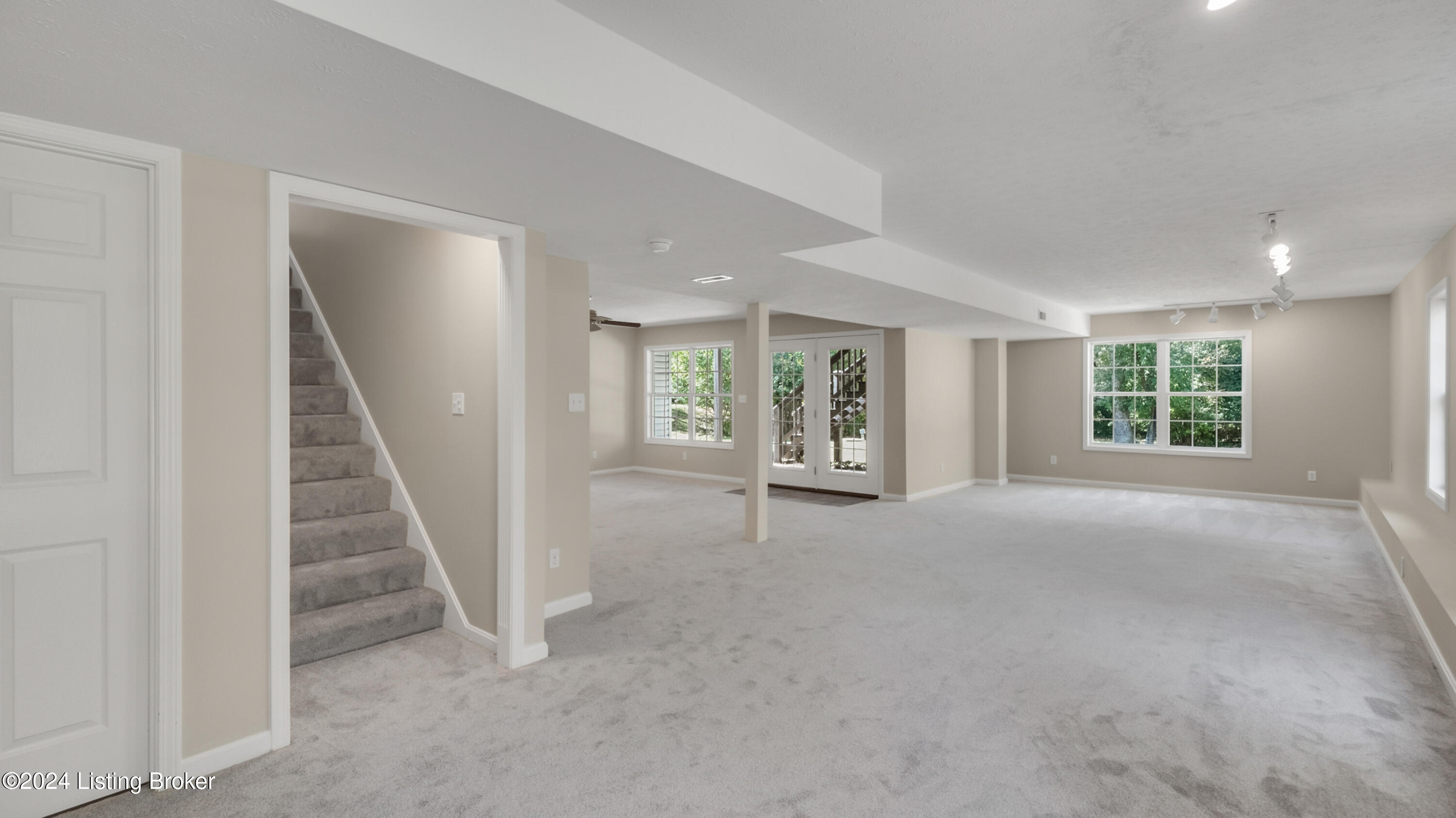 7808 Briarwood Dr