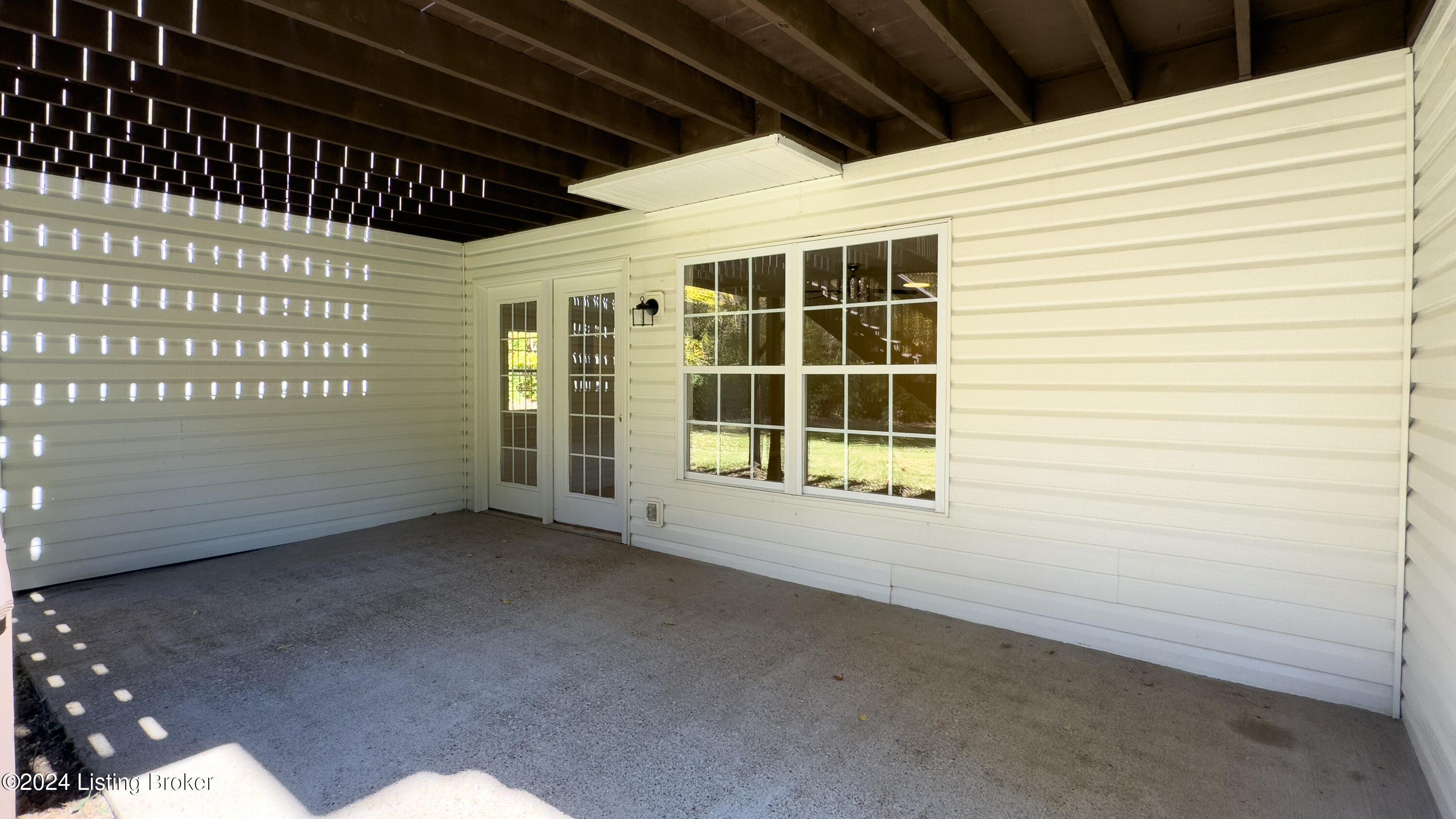 7808 Briarwood Dr