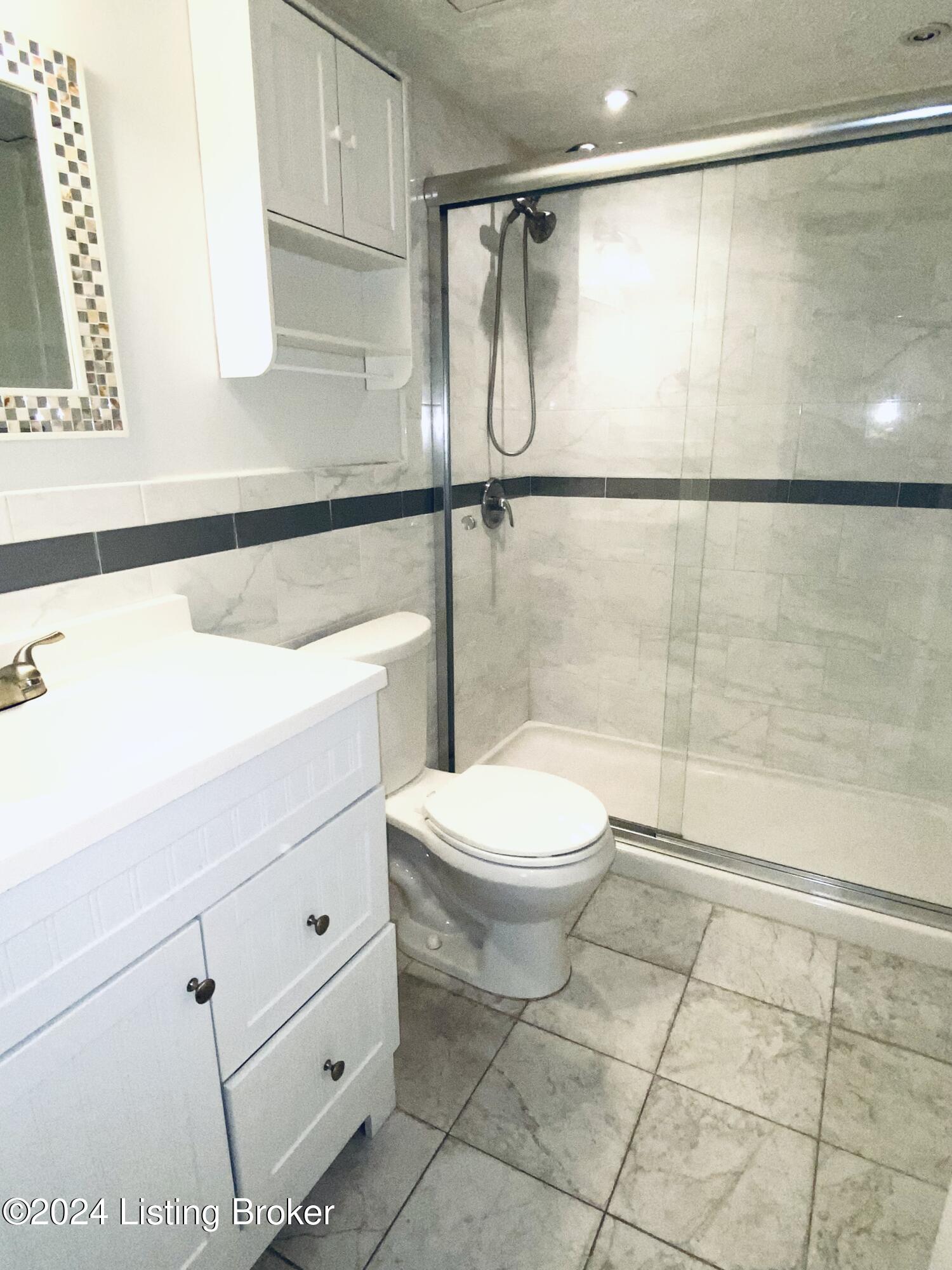 319 El Conquistador Pl