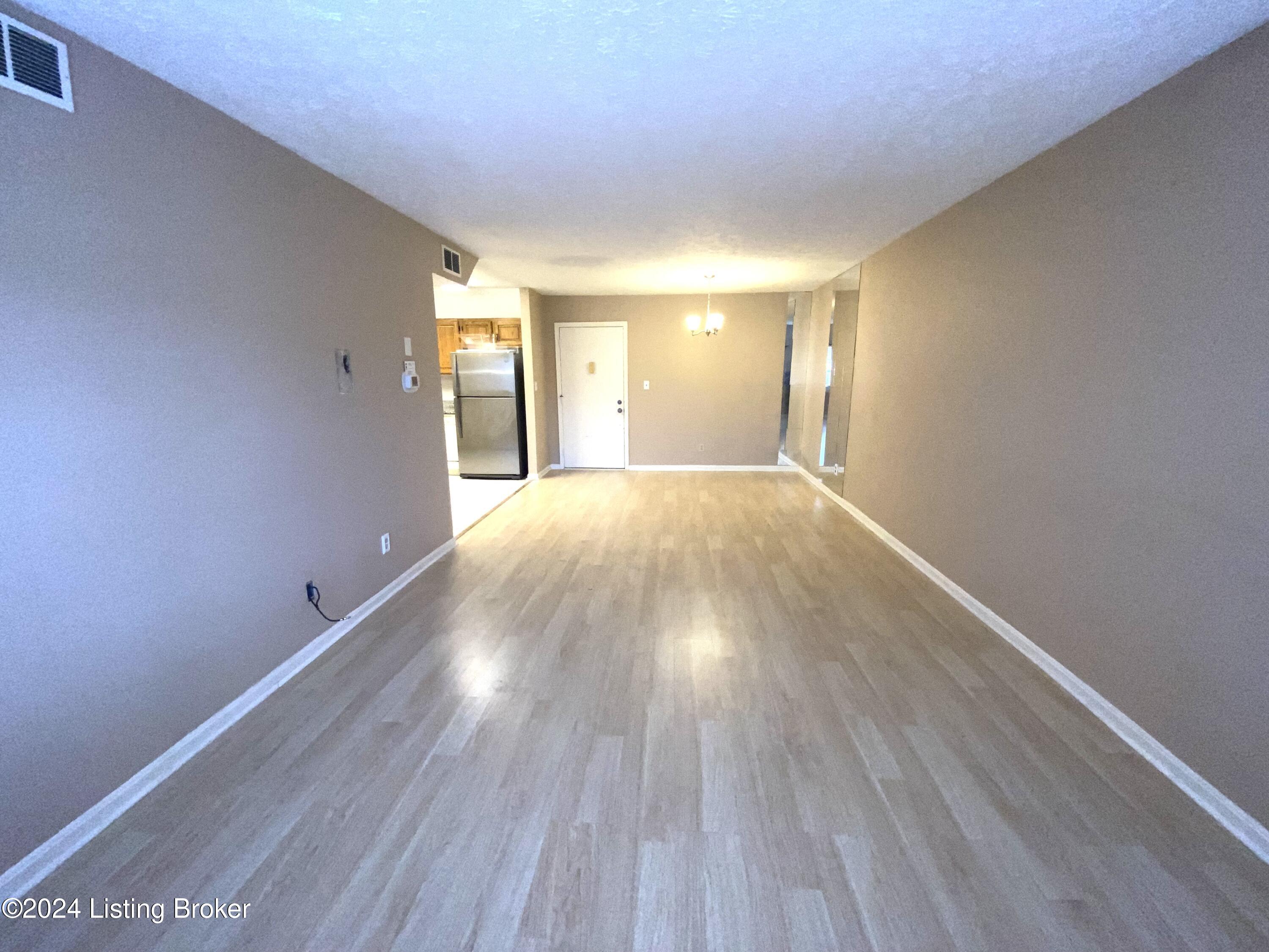 319 El Conquistador Pl