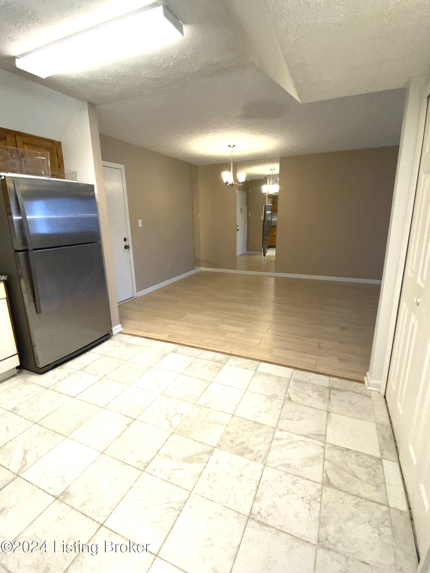 319 El Conquistador Pl
