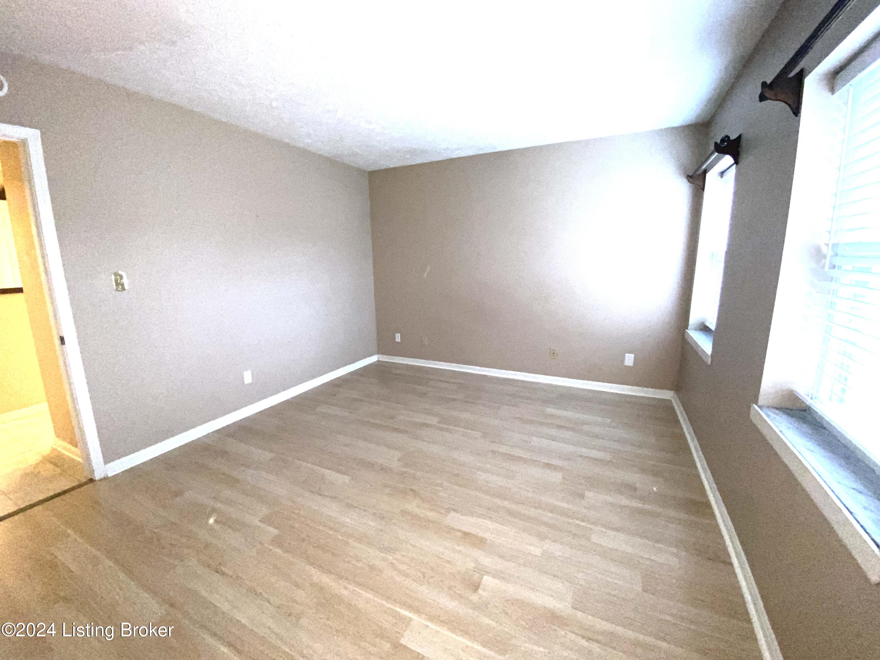 319 El Conquistador Pl