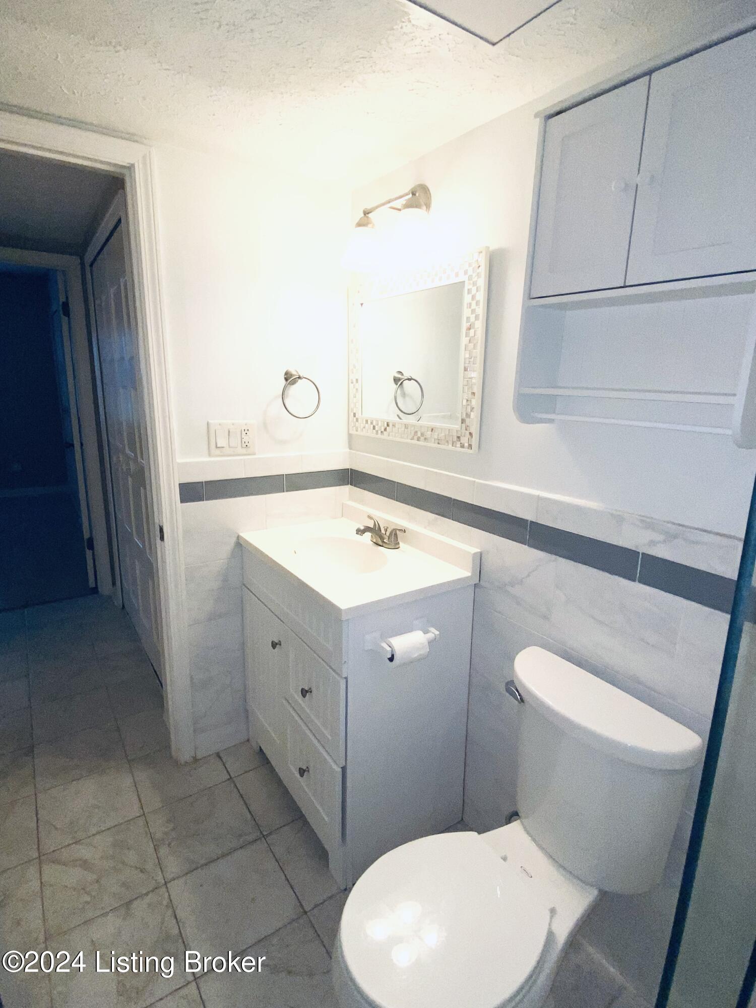 319 El Conquistador Pl