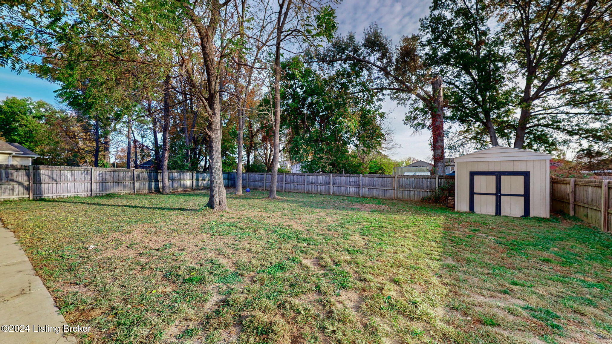 4405 Debbie Ct