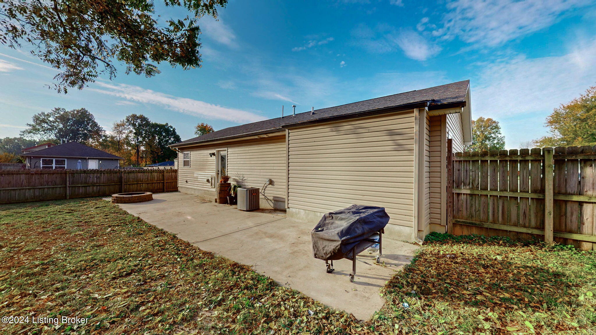 4405 Debbie Ct