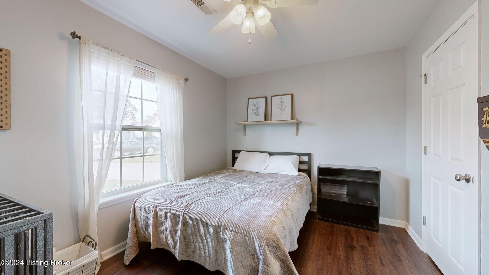 4405 Debbie Ct