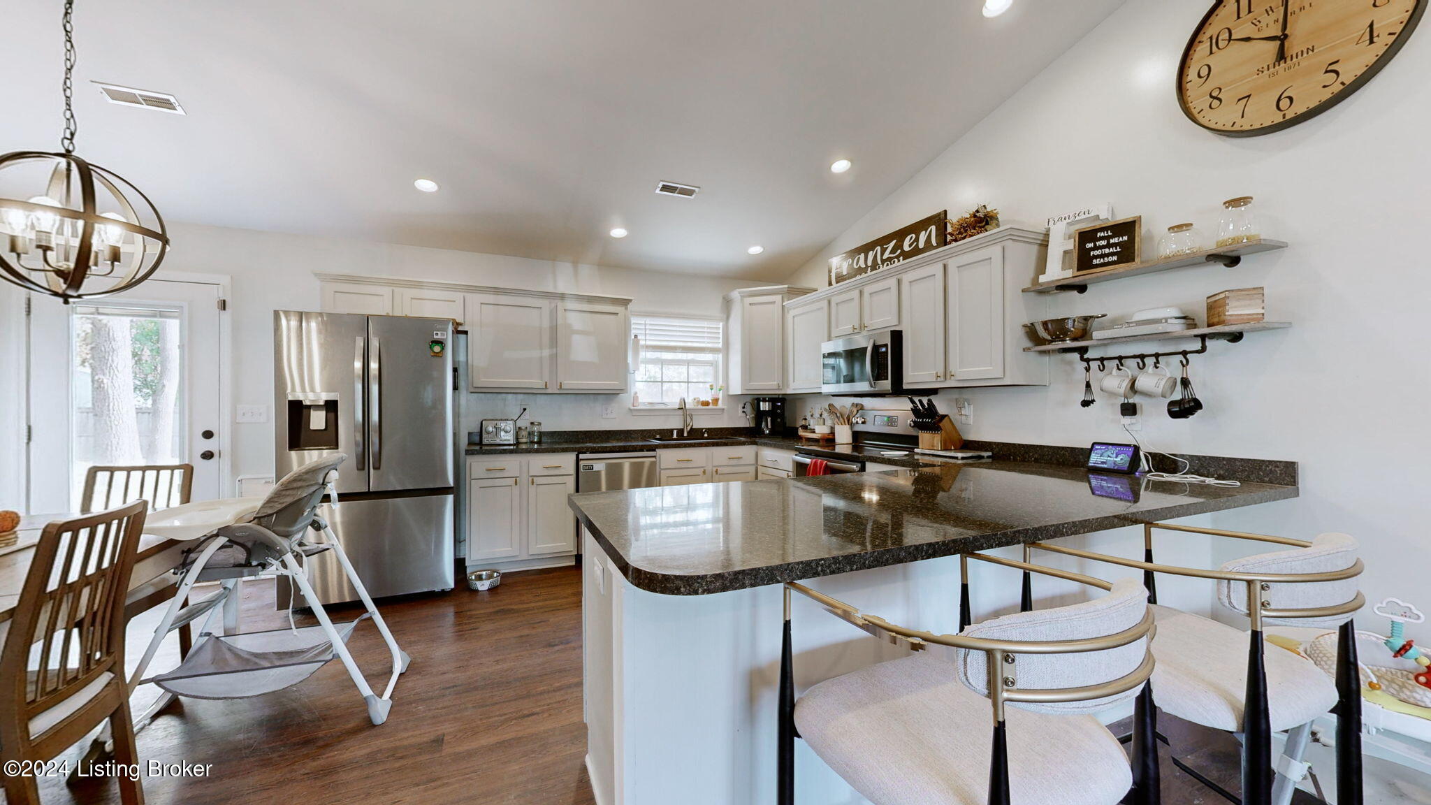 4405 Debbie Ct