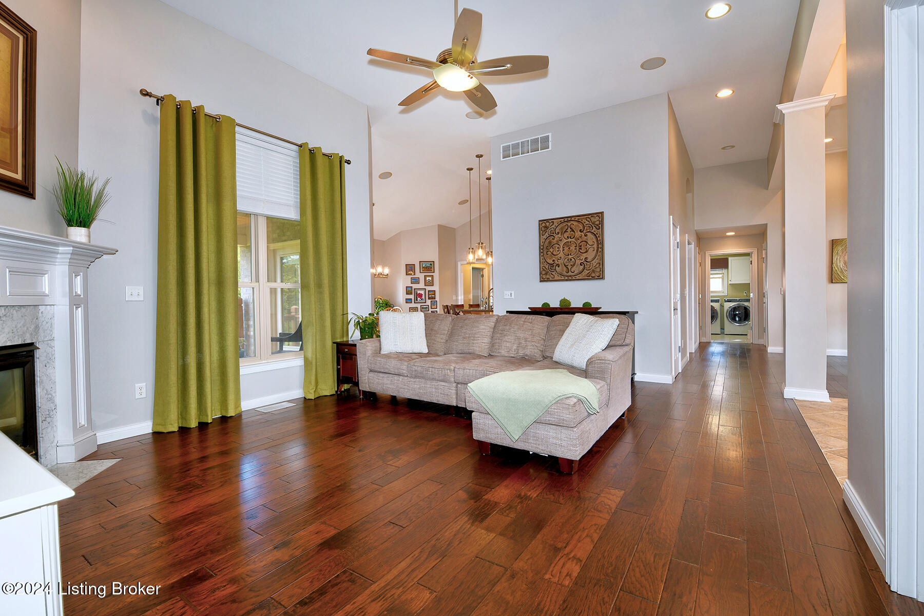 3509 Lafayette Pkwy