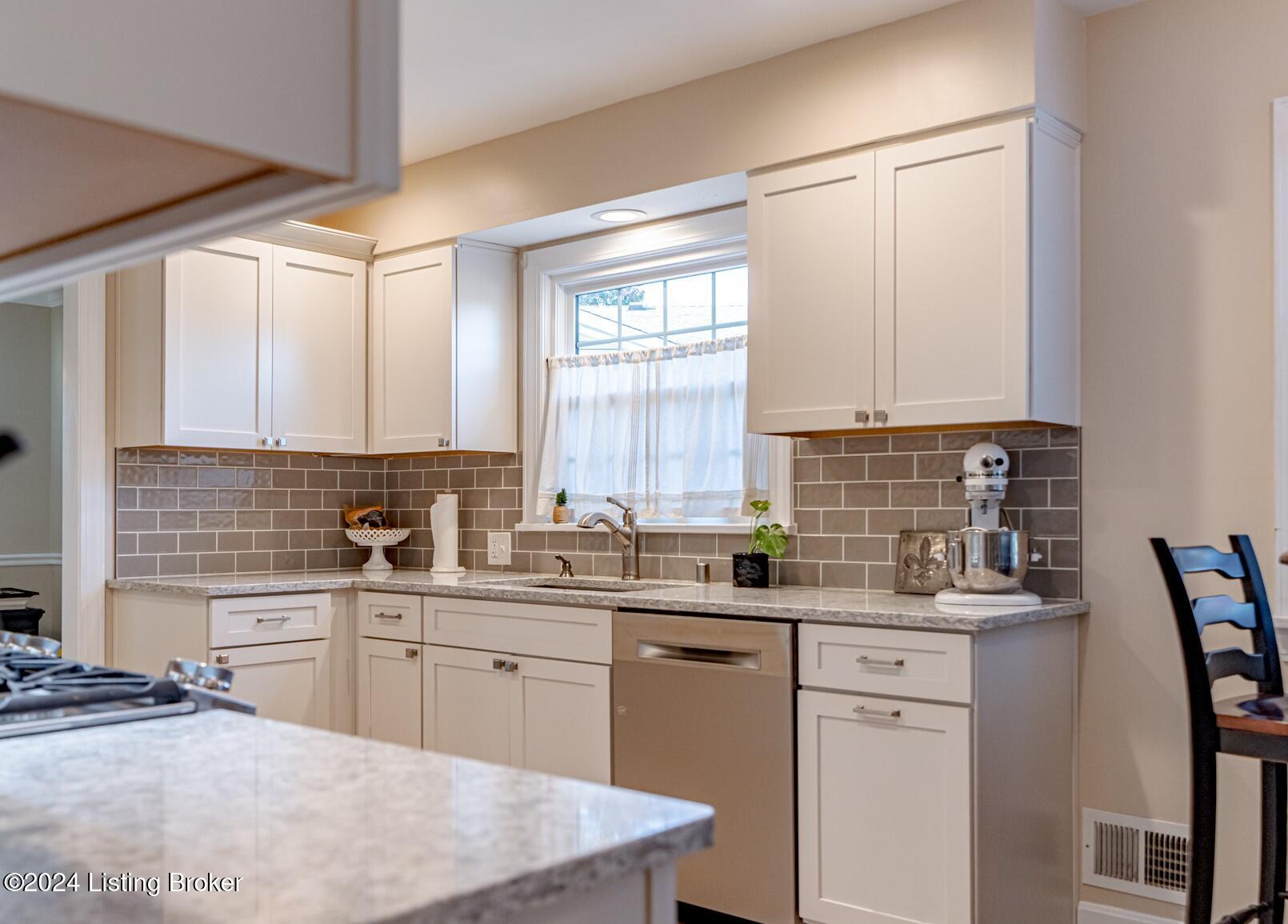 3503 Indocin Ct