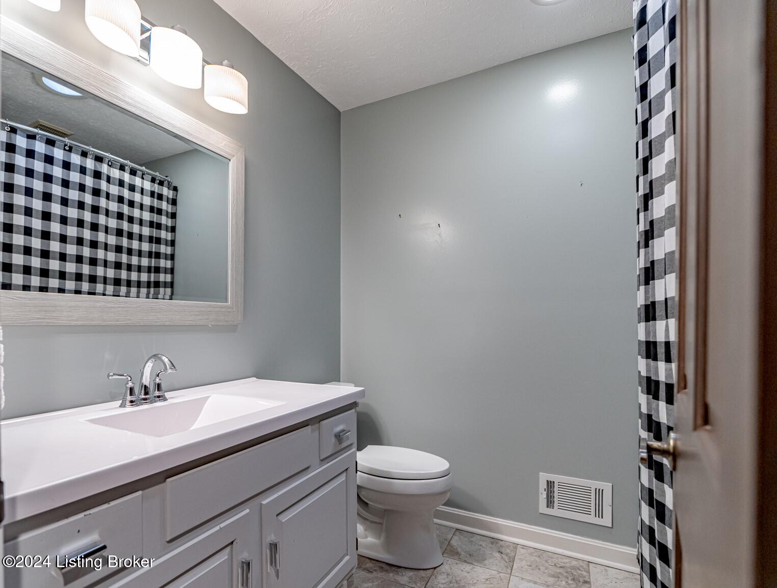 3503 Indocin Ct