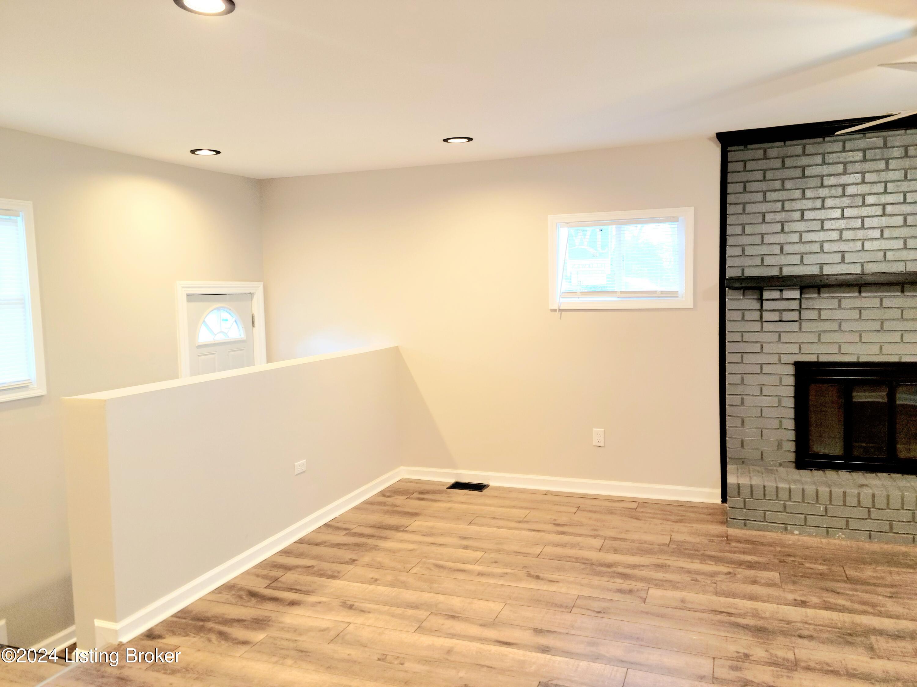 6206 Hanses Dr