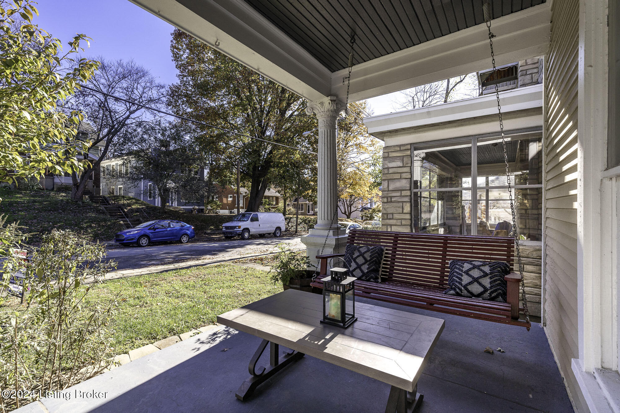 152 N Bellaire Ave