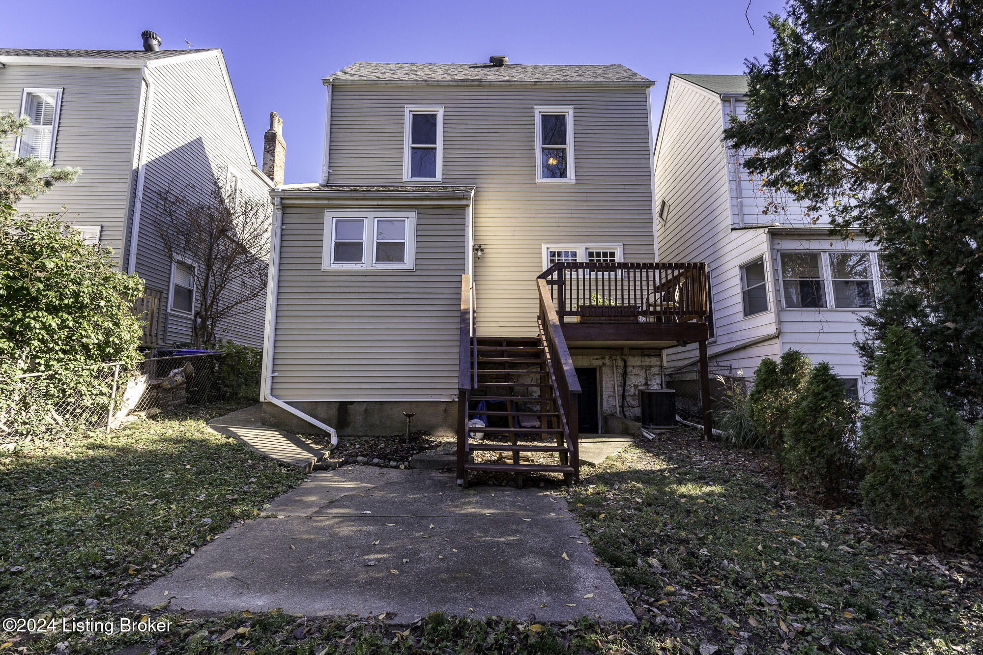 152 N Bellaire Ave