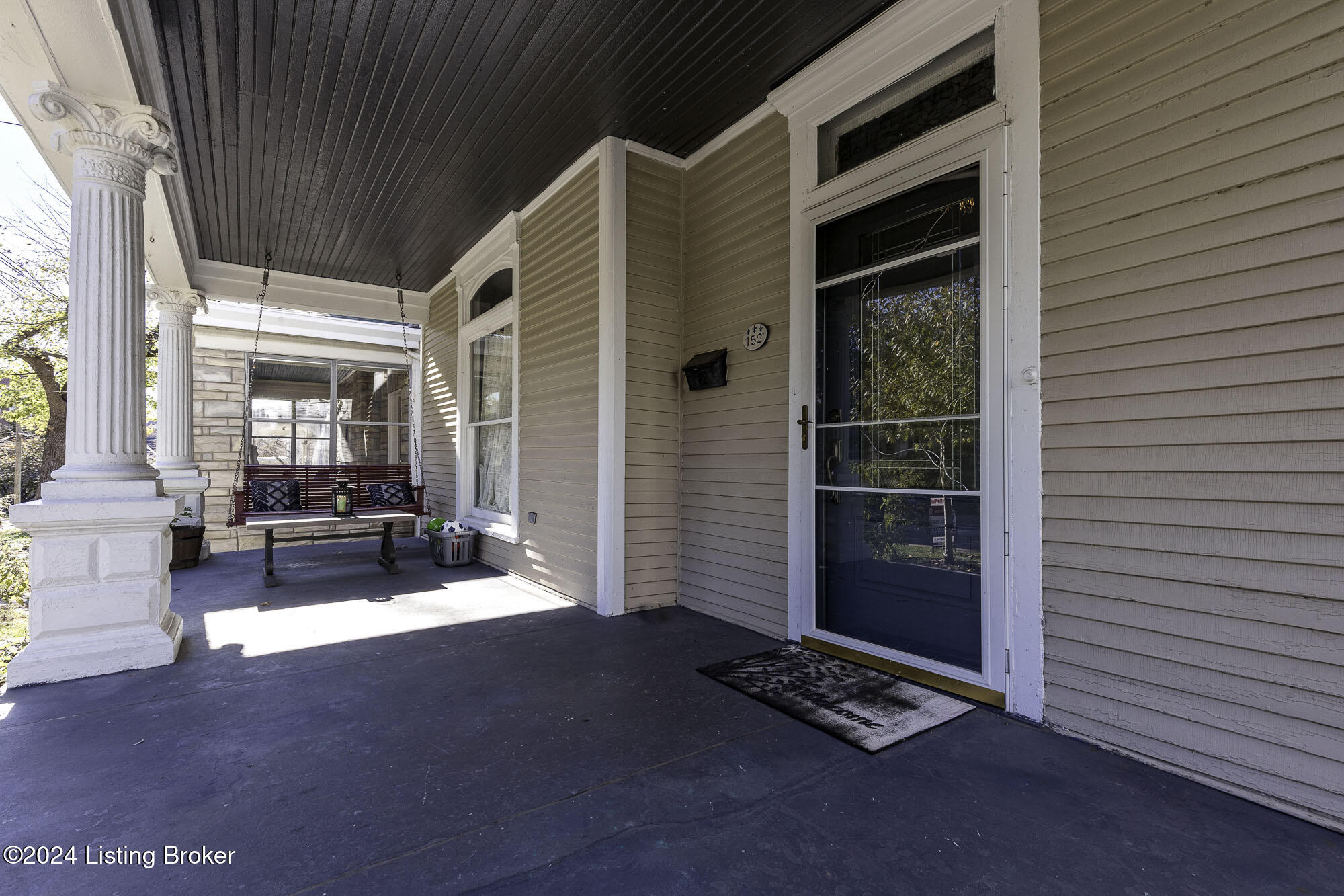 152 N Bellaire Ave