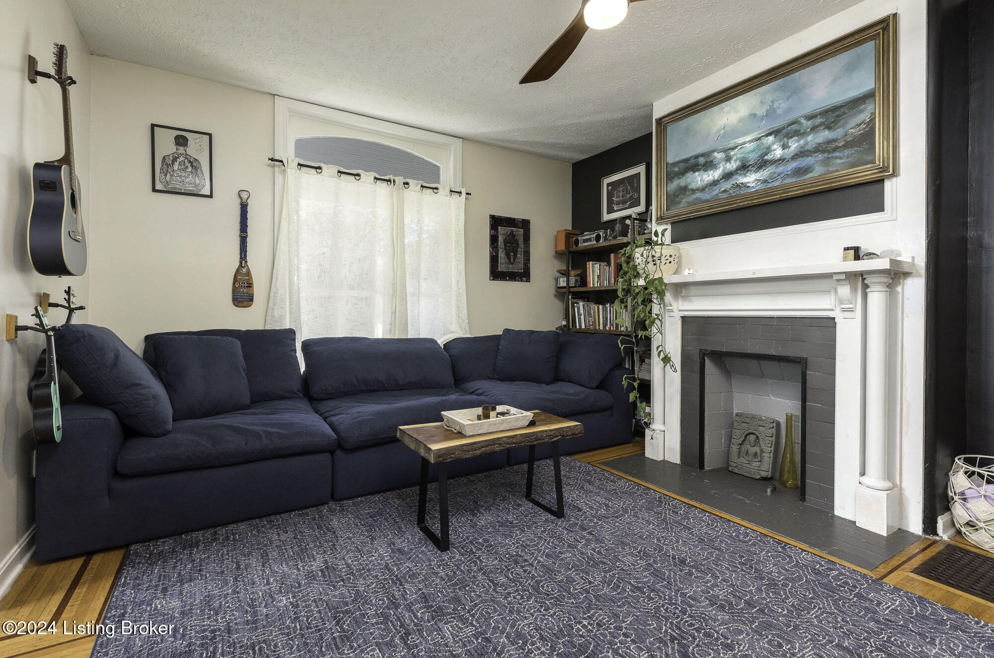 152 N Bellaire Ave