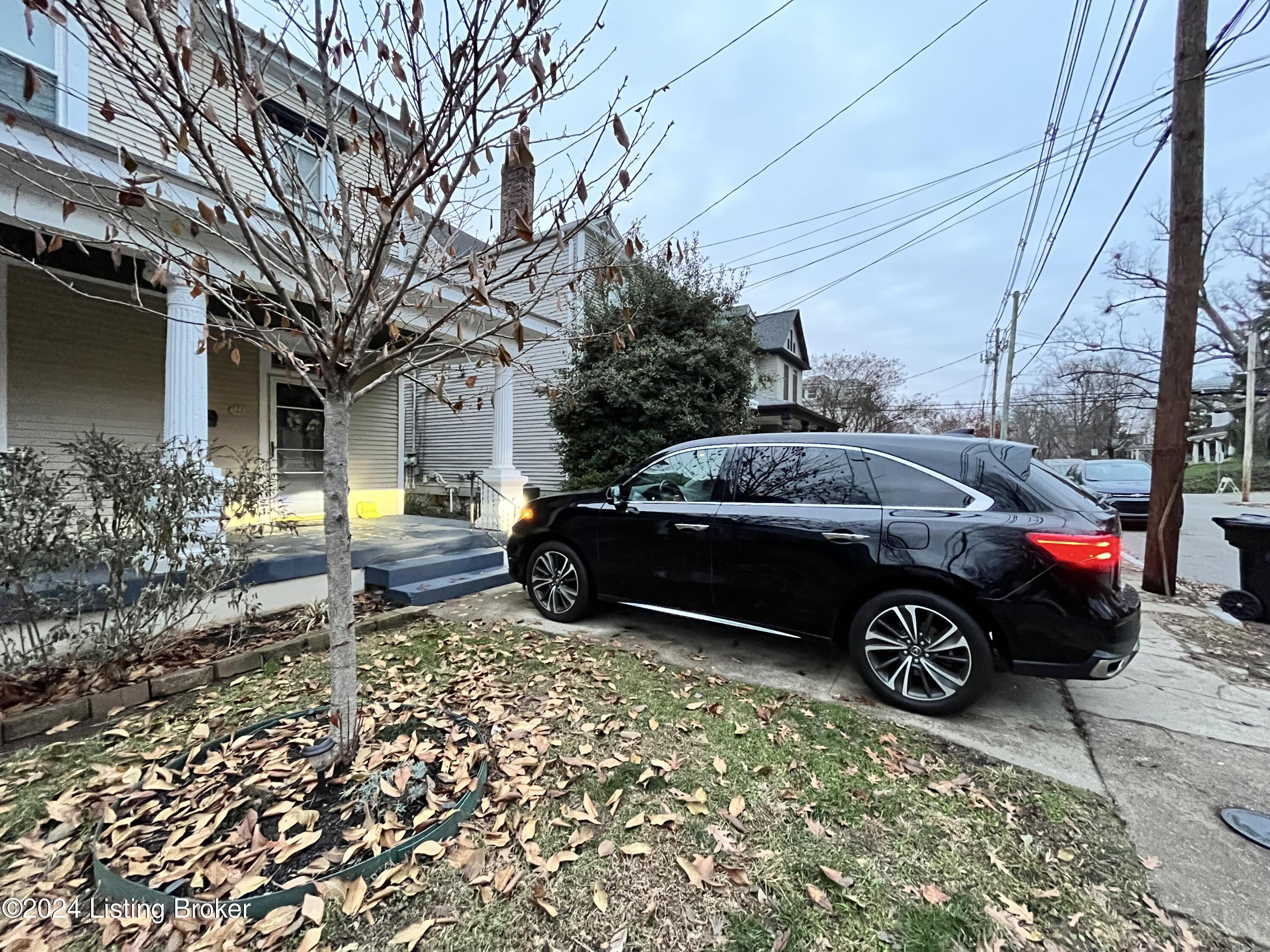 152 N Bellaire Ave