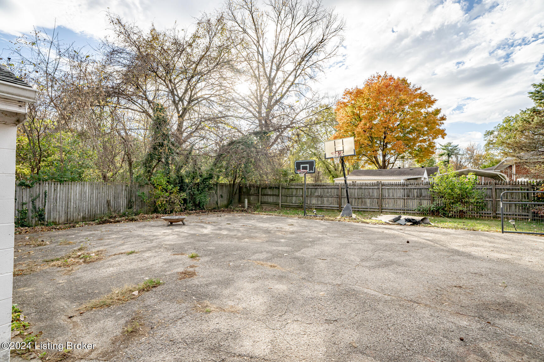 5110 Mediterranean Ct