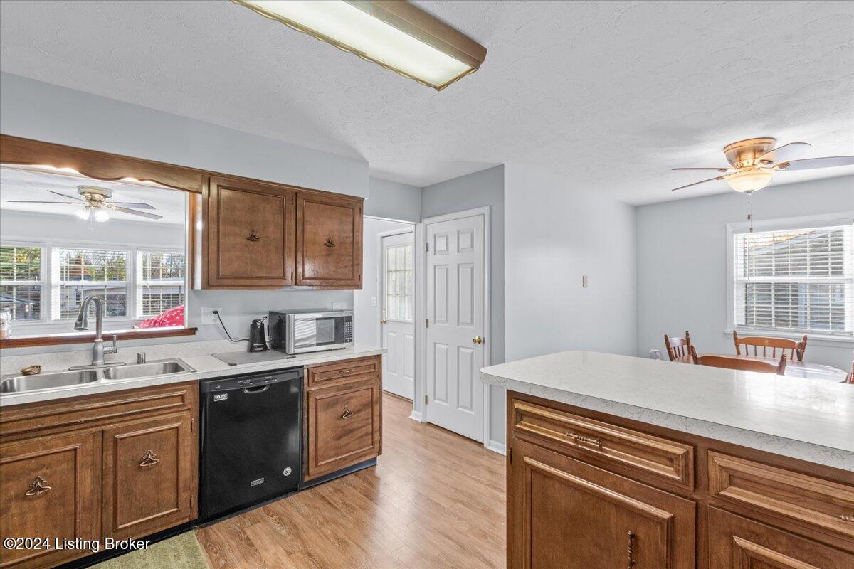 5308 Cherita Rd