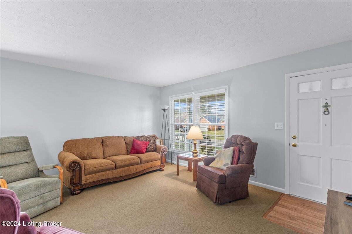 5308 Cherita Rd