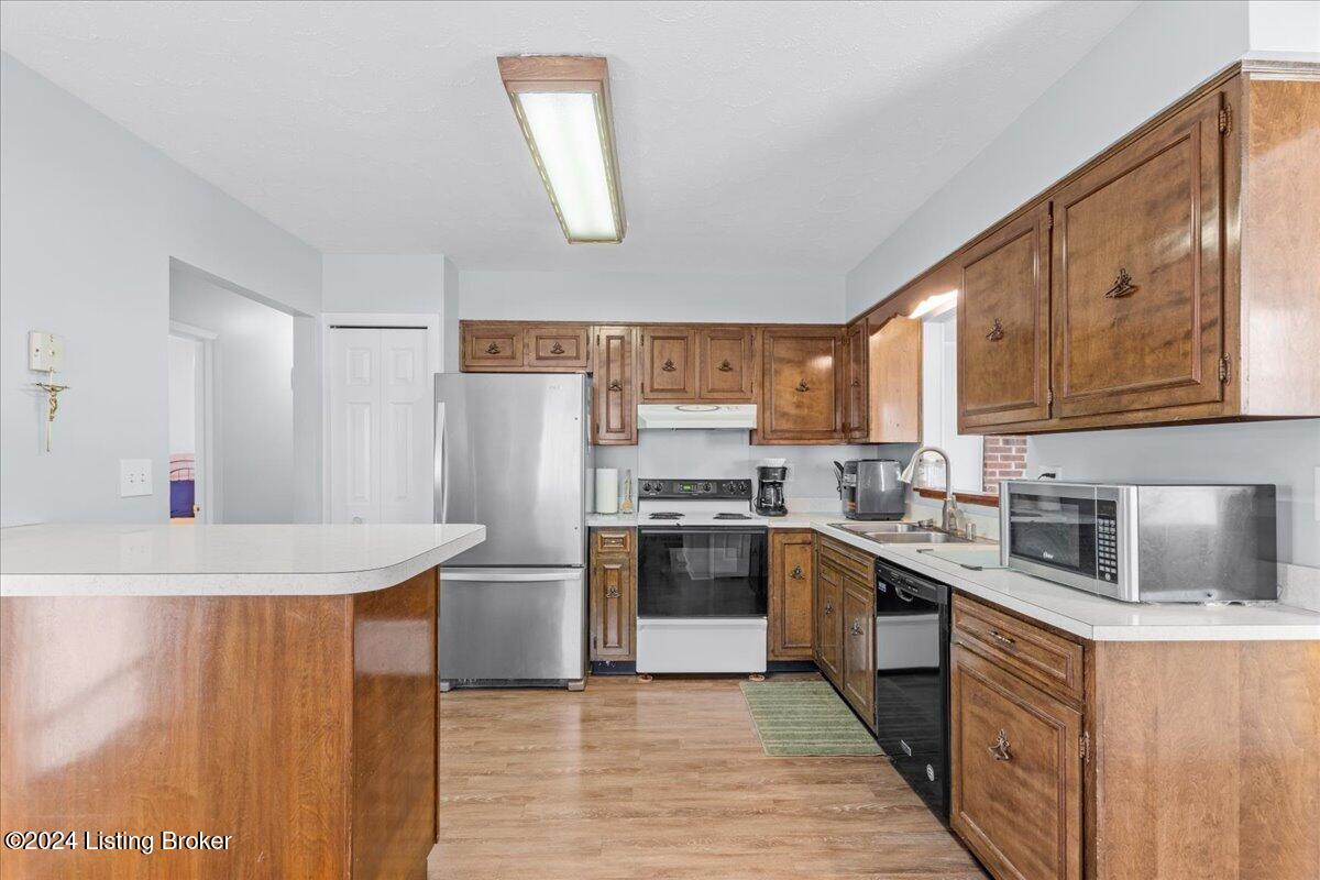 5308 Cherita Rd