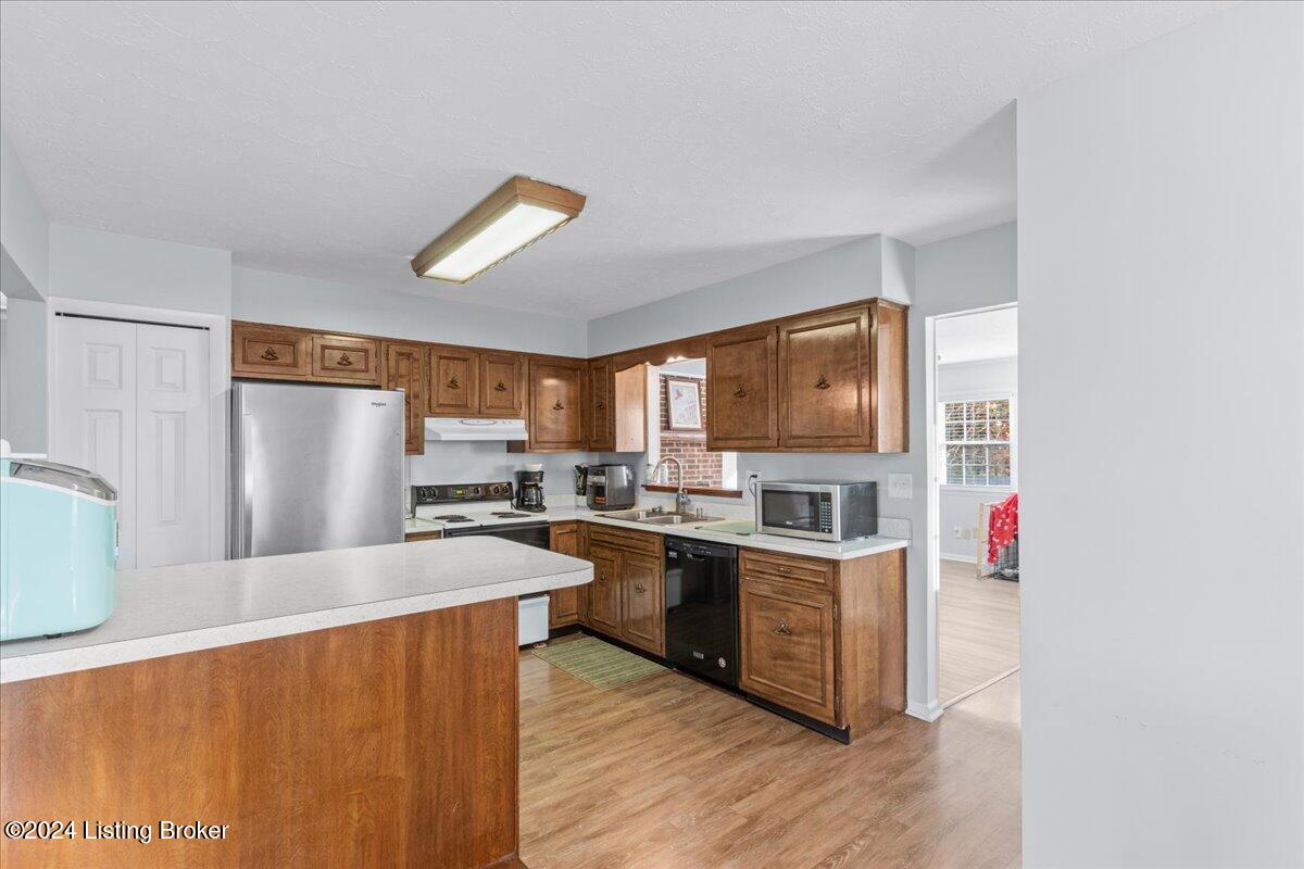 5308 Cherita Rd