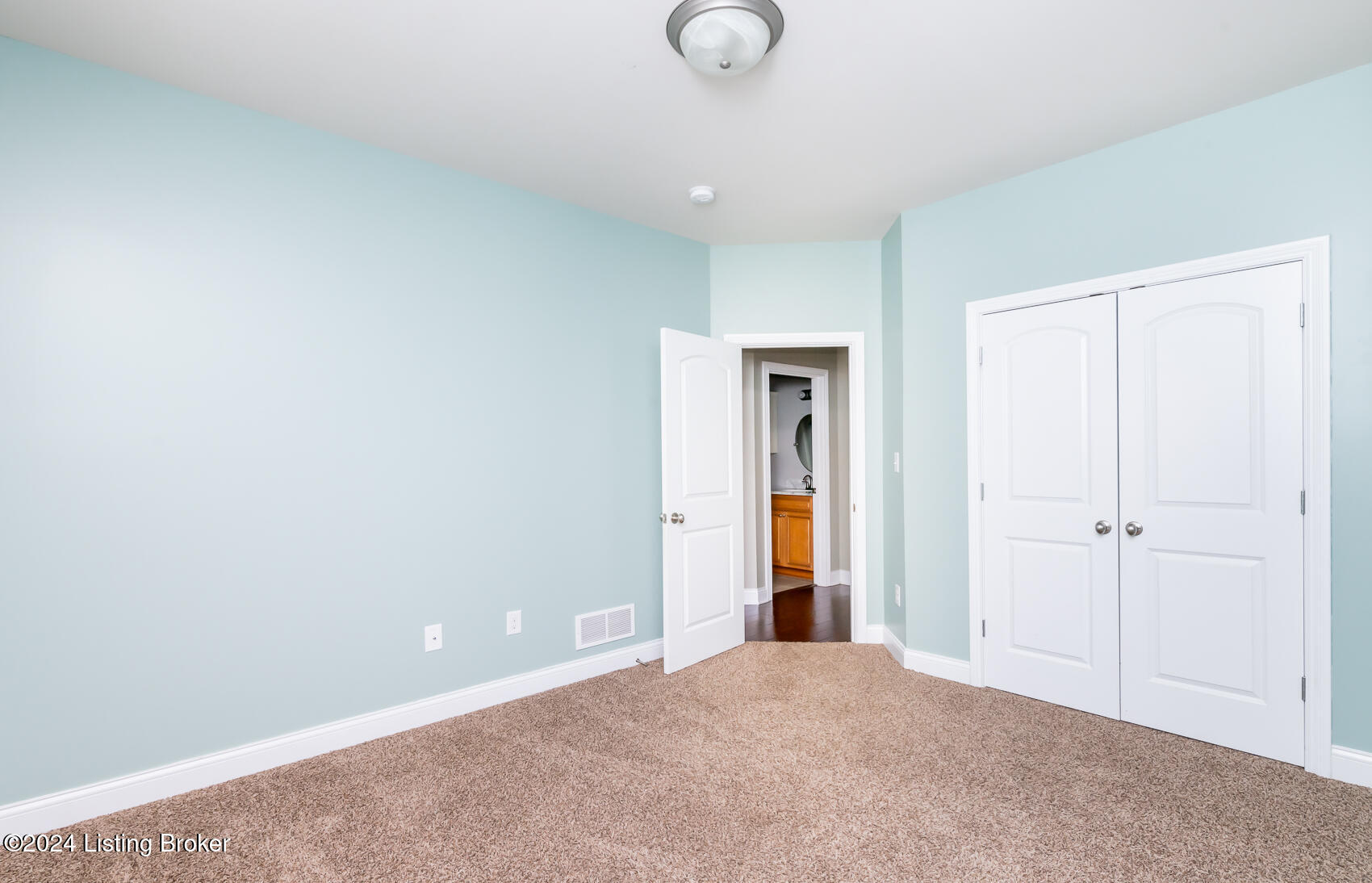 1701 Coral Ct