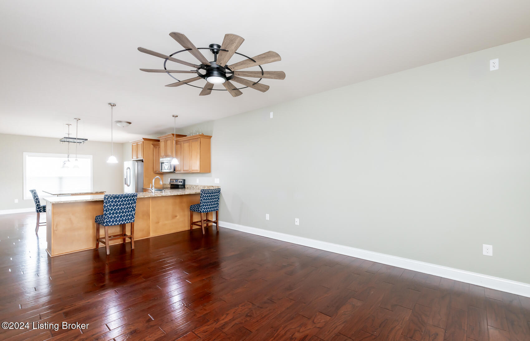 1701 Coral Ct