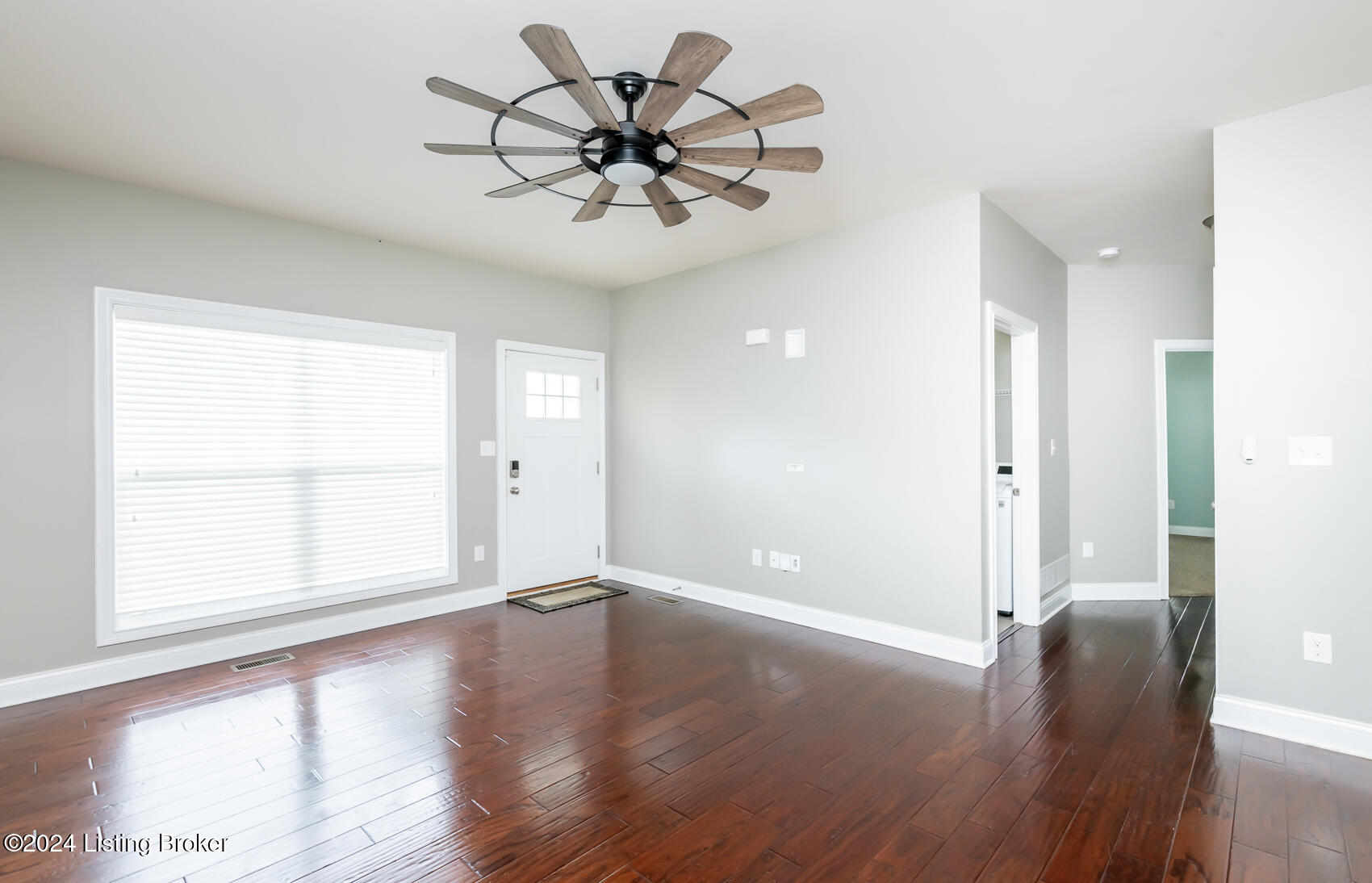 1701 Coral Ct