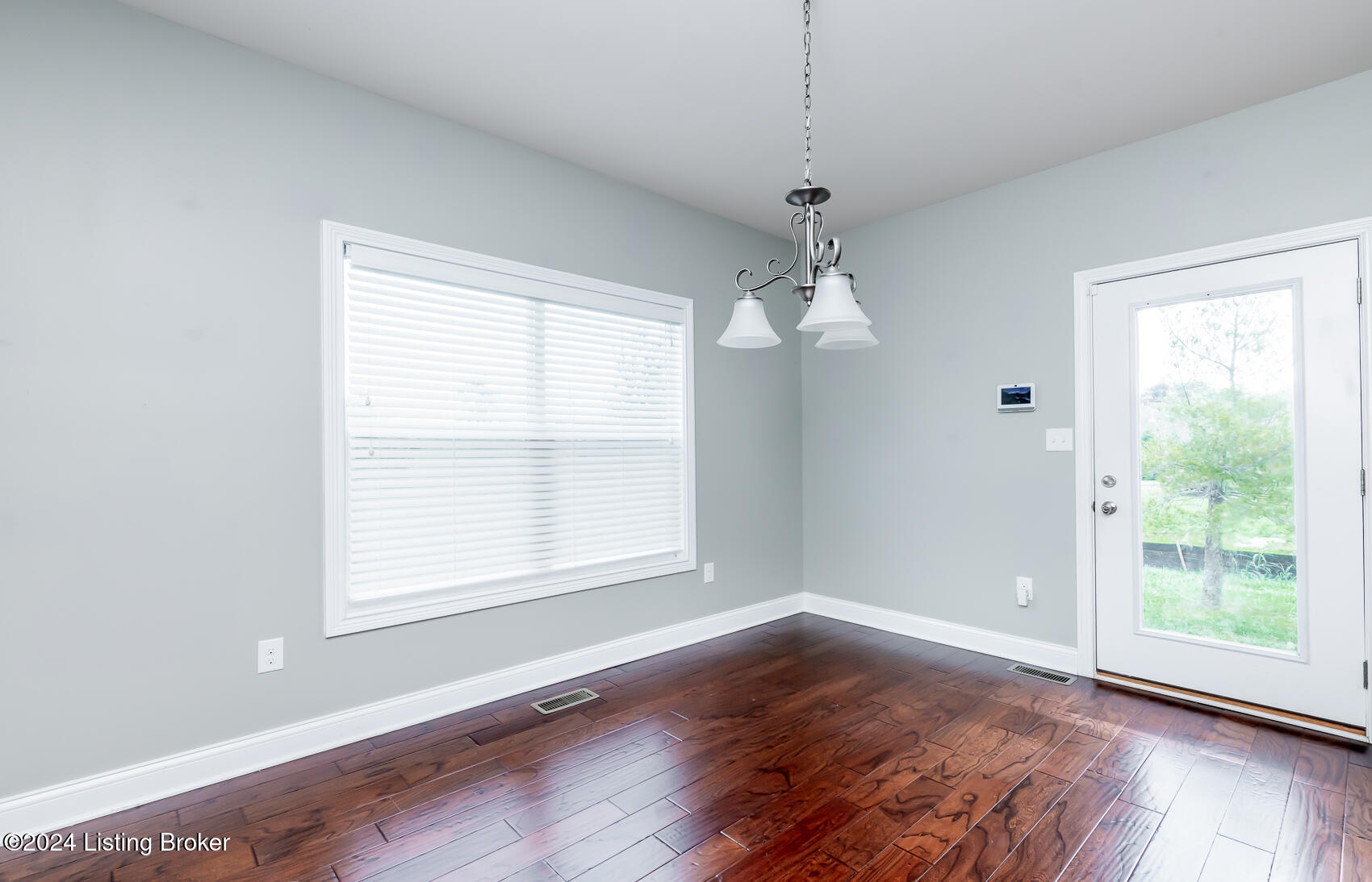 1701 Coral Ct
