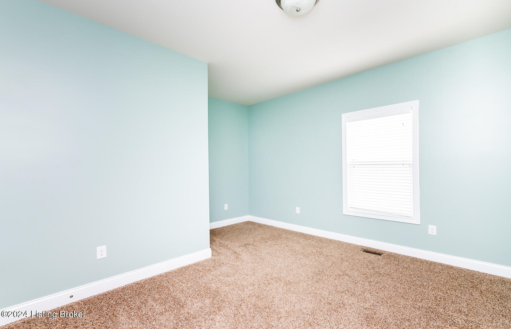 1701 Coral Ct