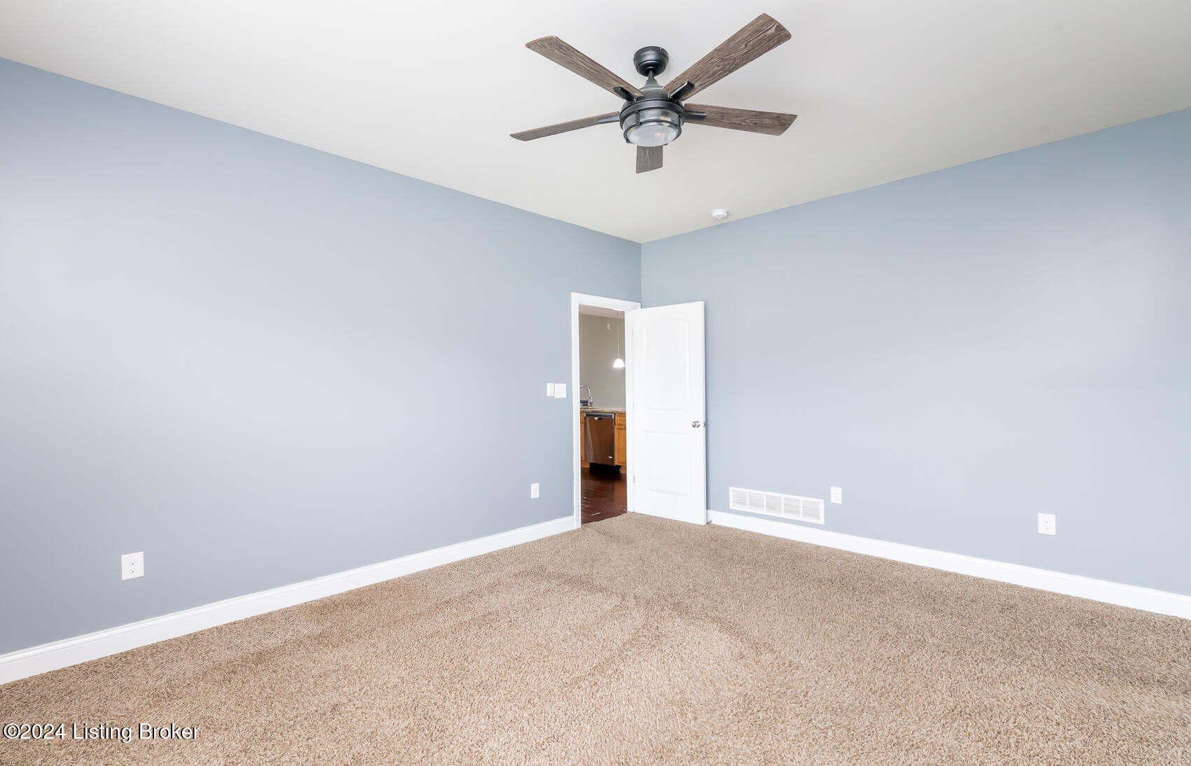 1701 Coral Ct
