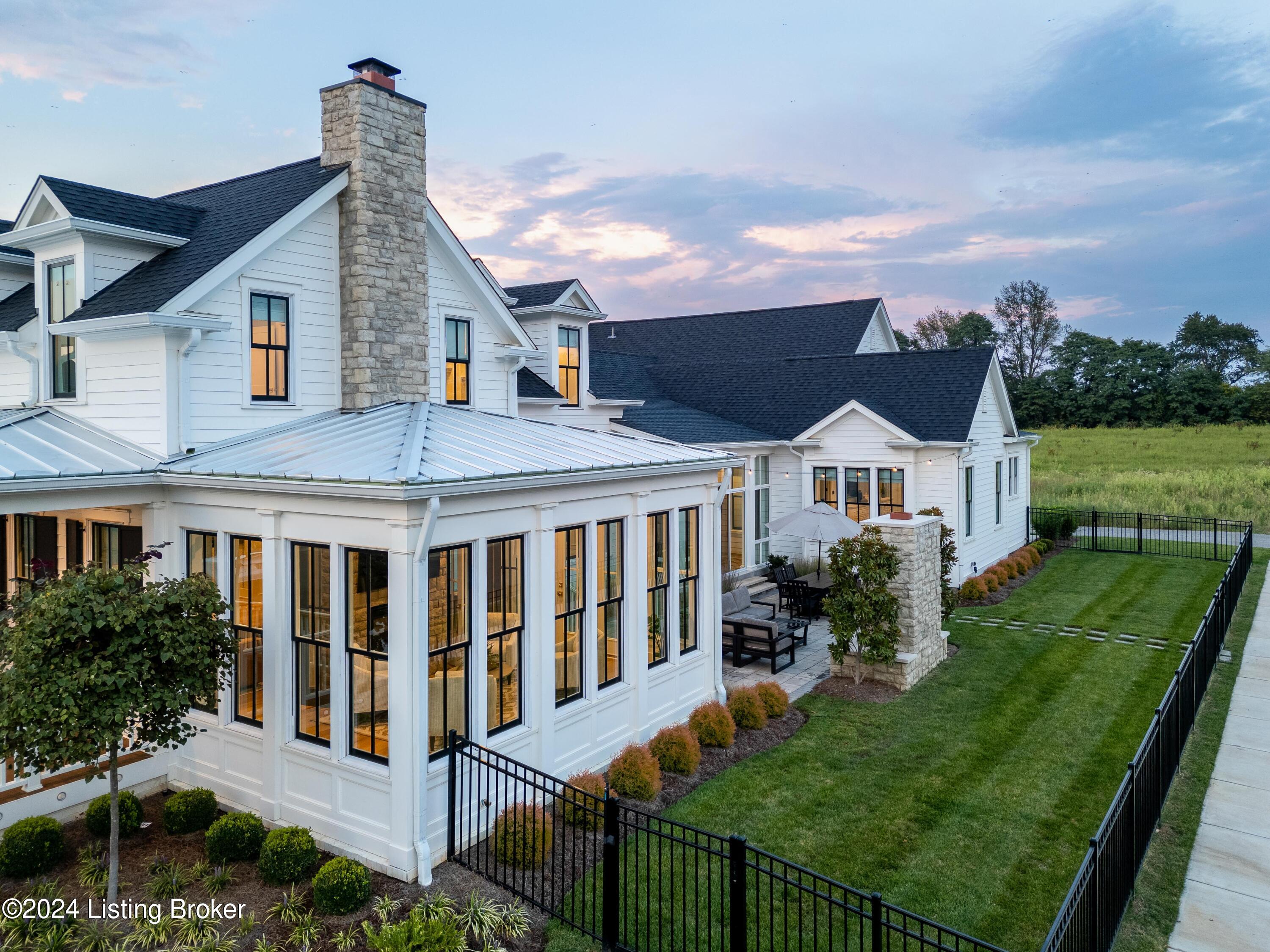 11409 River Beauty Loop