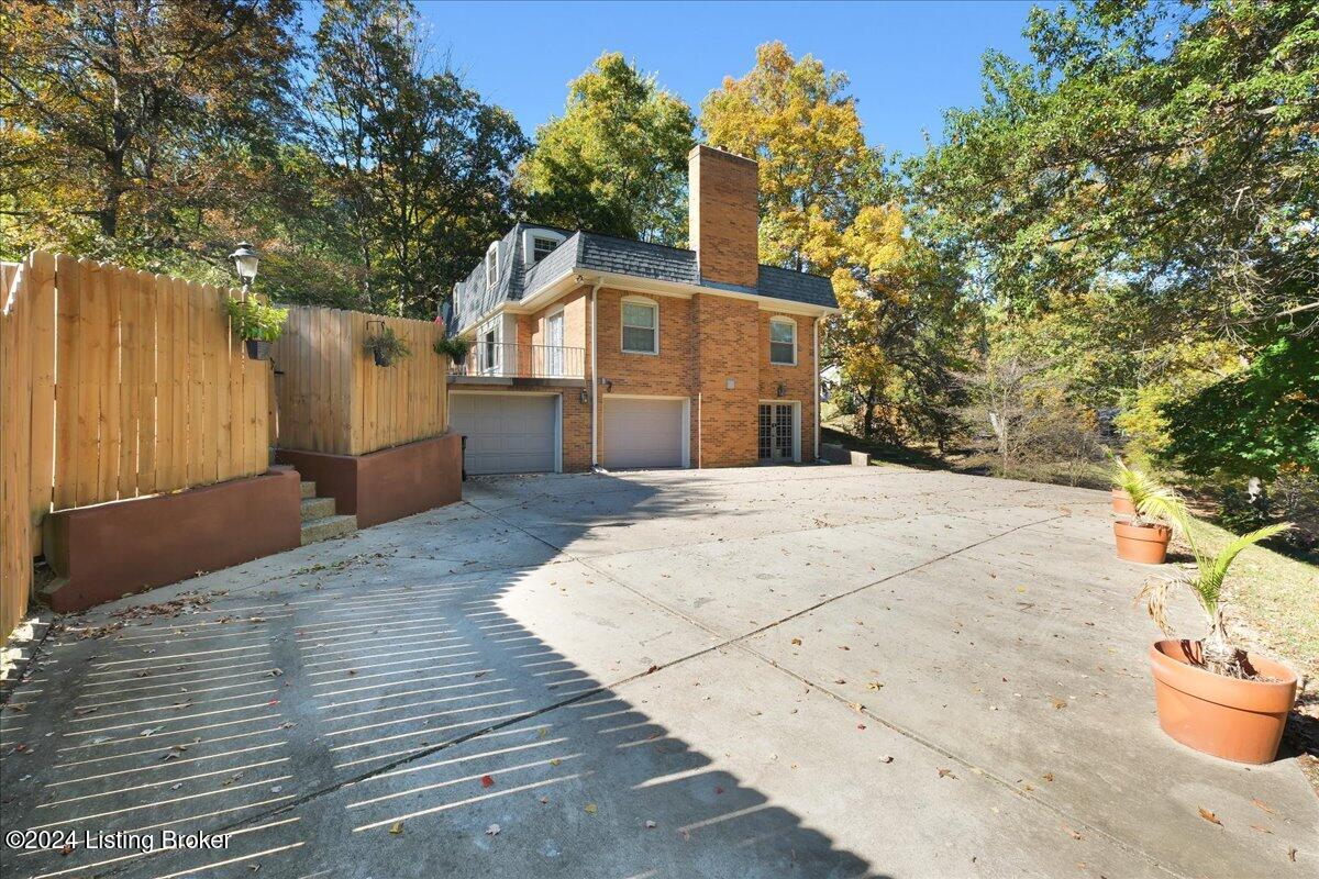1208 Potomac Pl