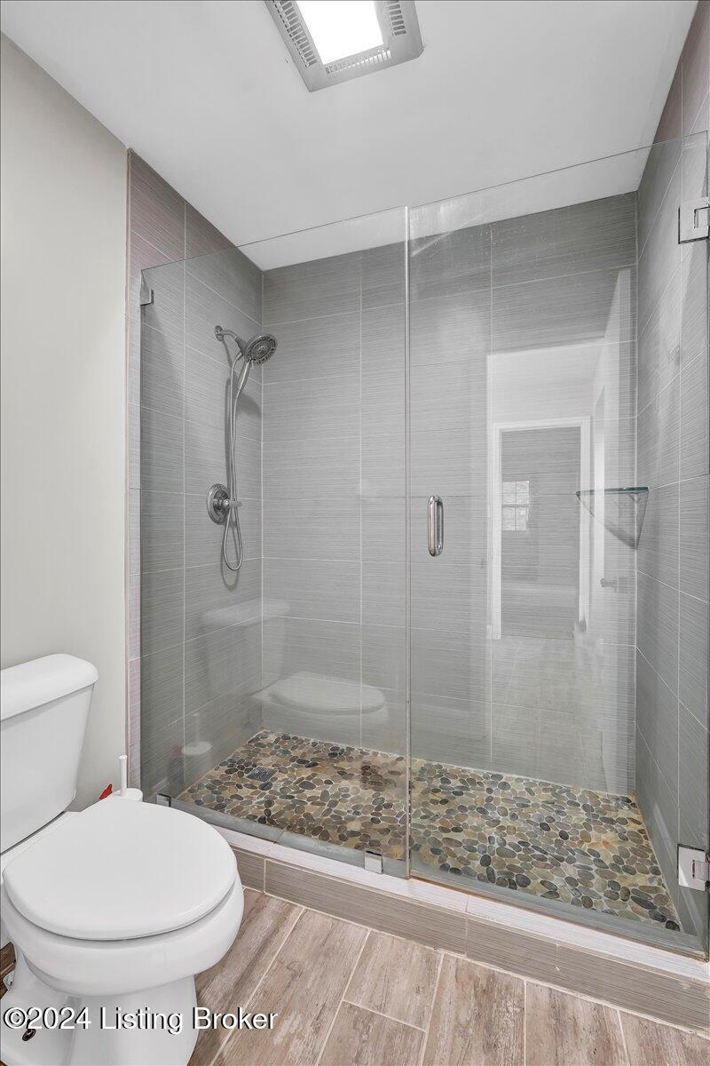 1208 Potomac Pl
