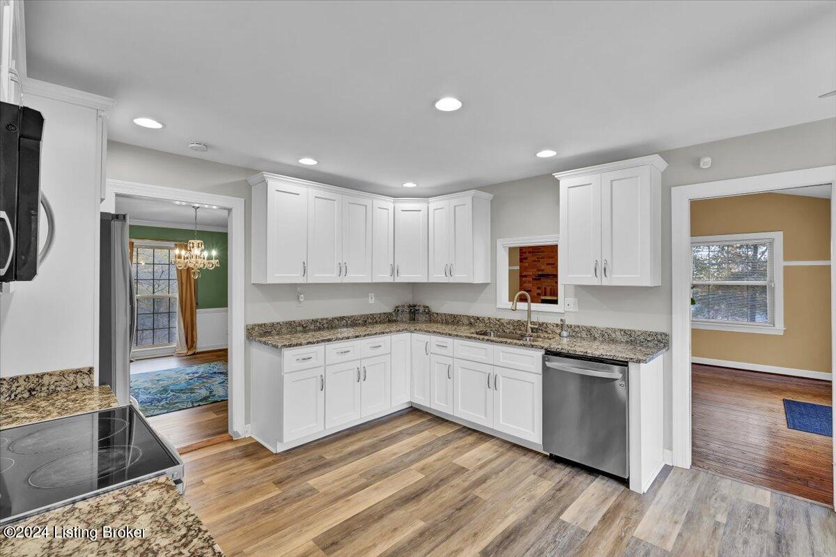 1208 Potomac Pl