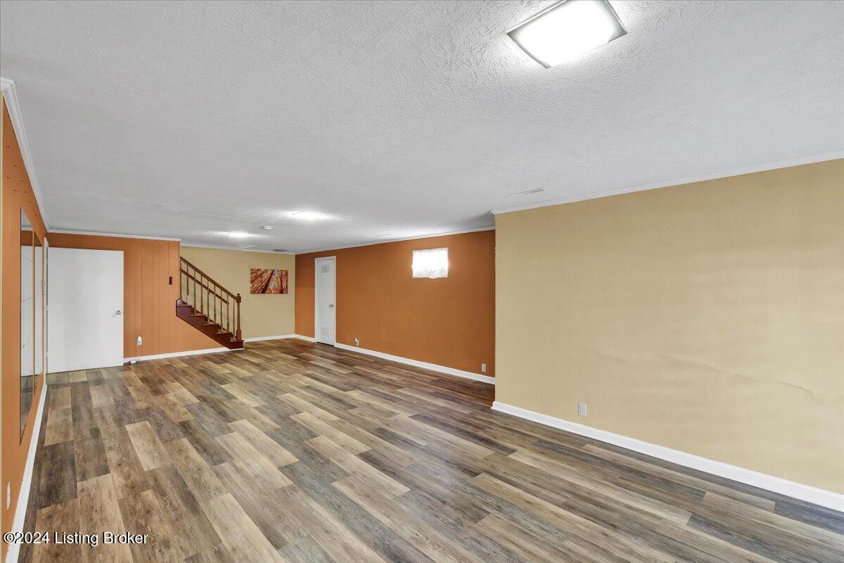 1208 Potomac Pl