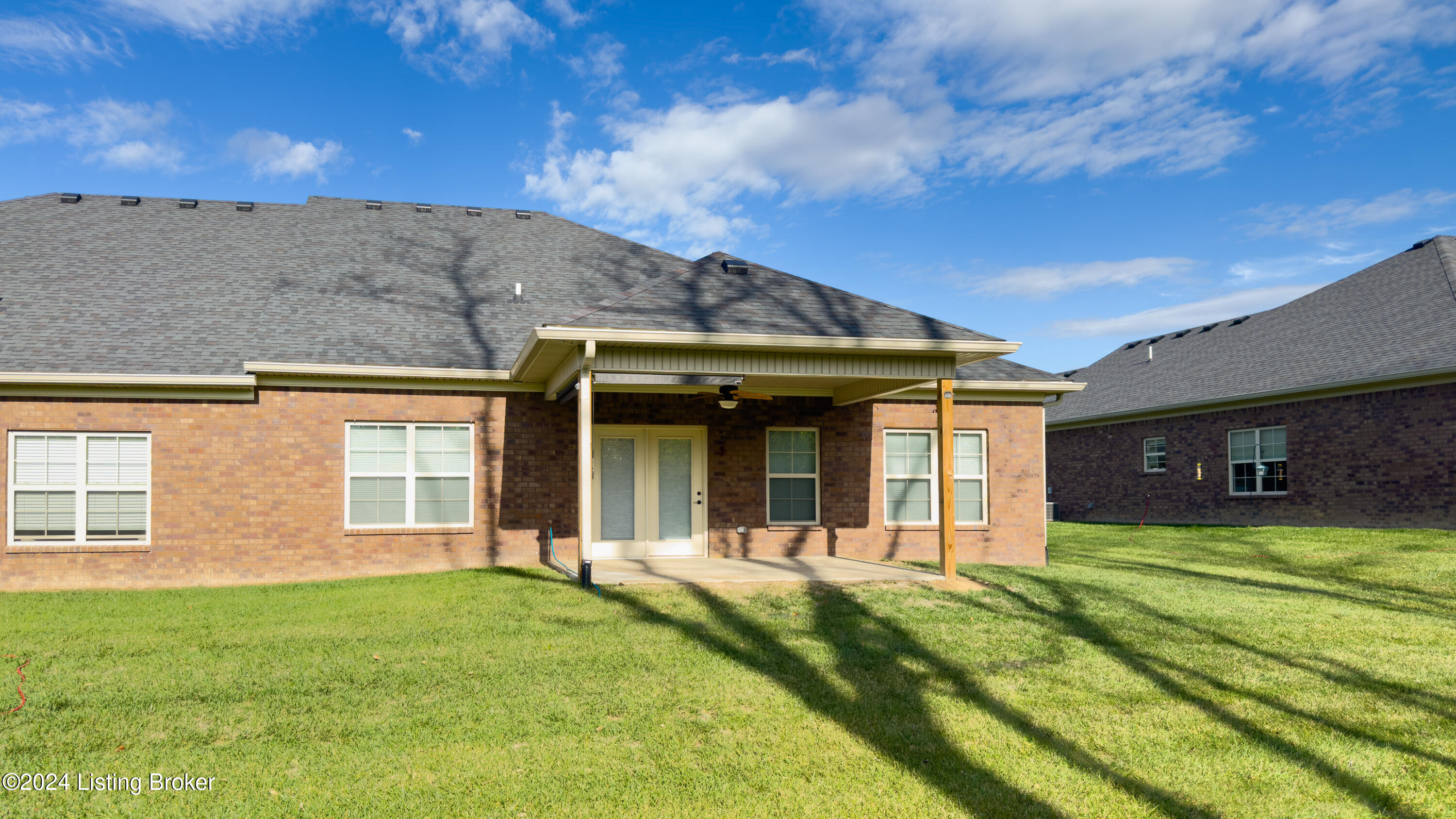 94 Cherokee Dr