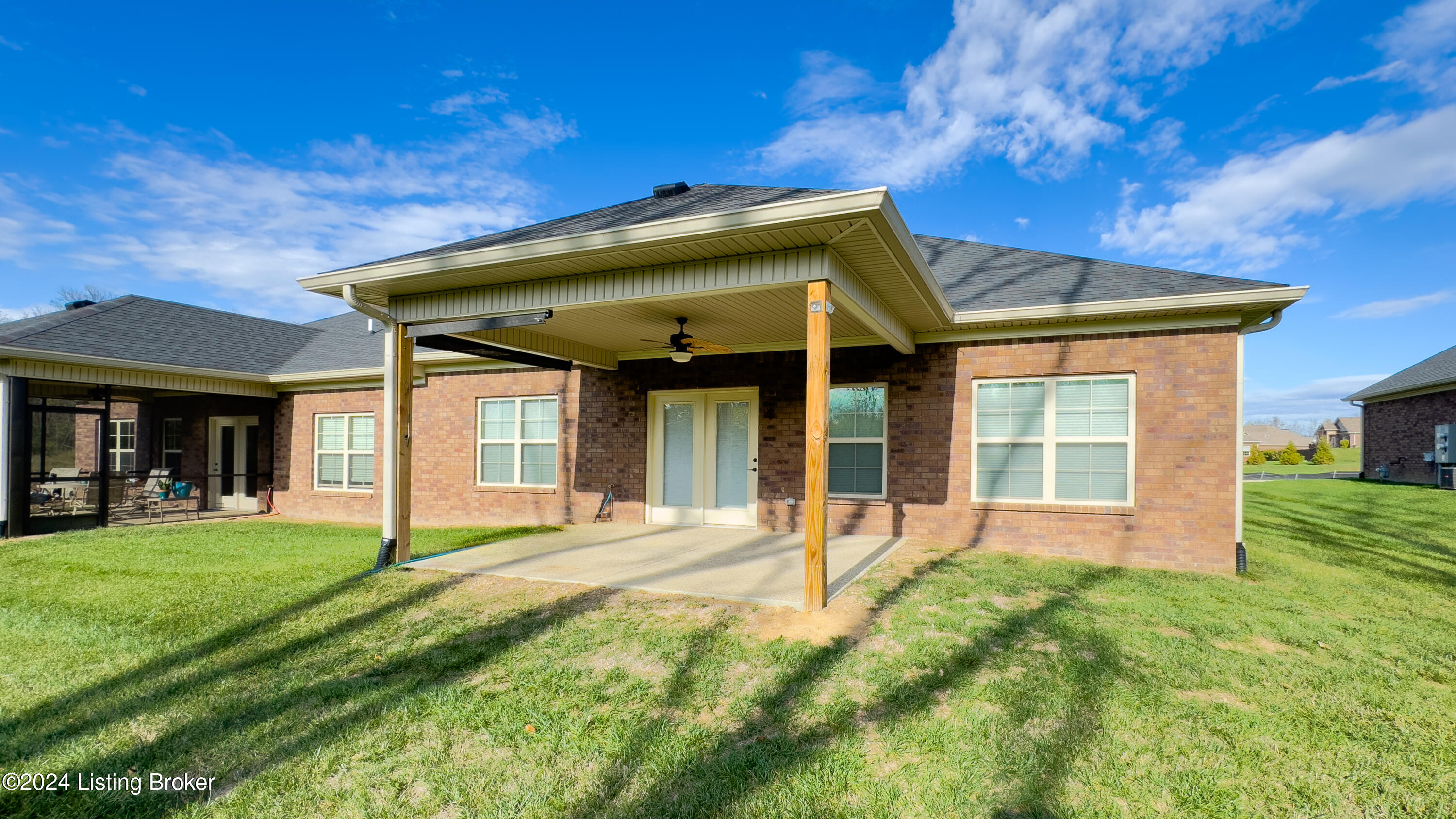94 Cherokee Dr