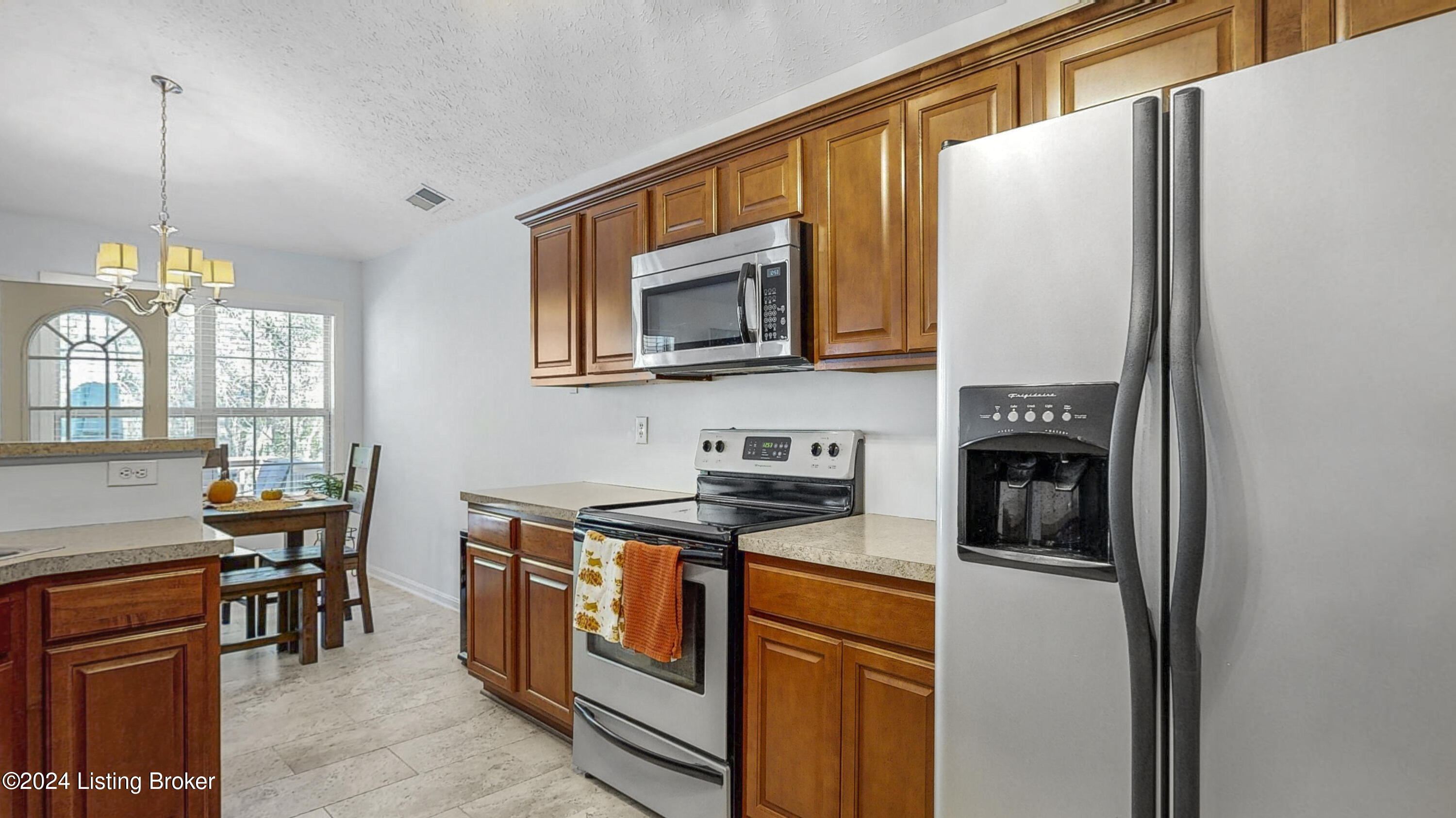 2107 Carabiner Way