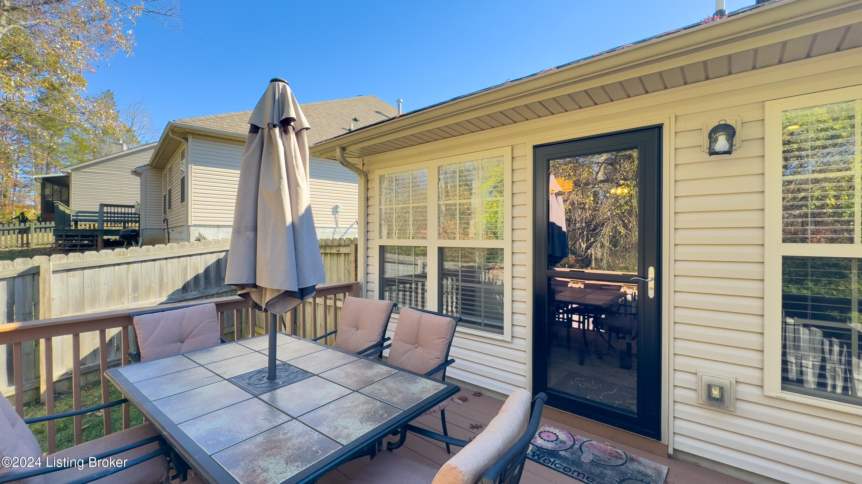 2107 Carabiner Way